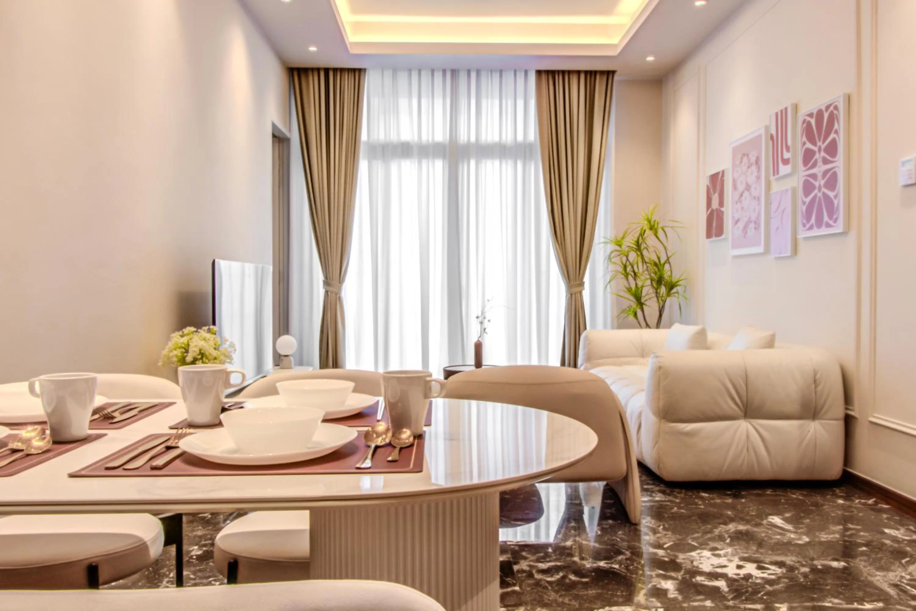 Living room in Royce Residence KLCC by MUSAE Kuala Lumpur