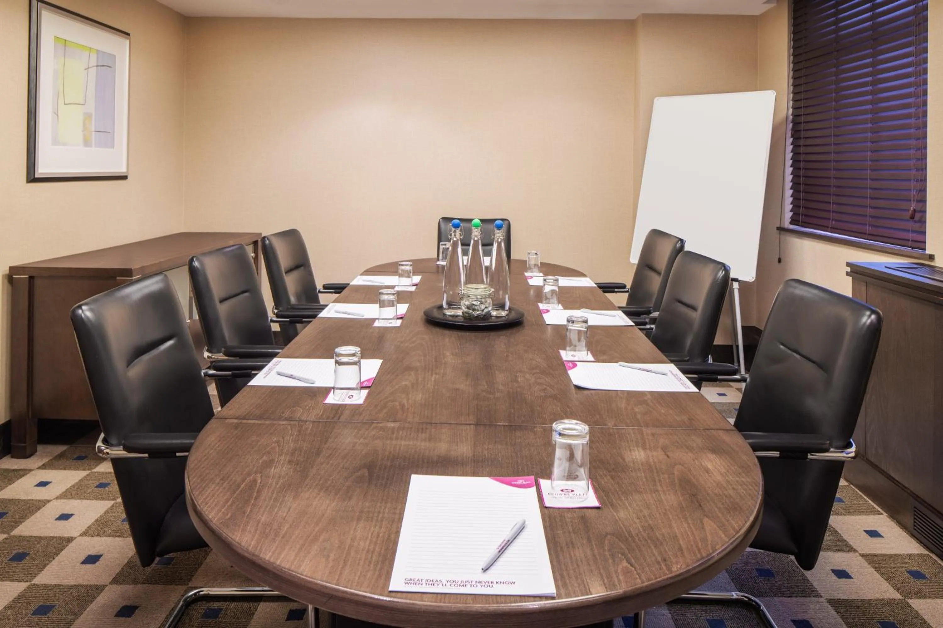 Meeting/conference room in Crowne Plaza London - Gatwick Airport by IHG