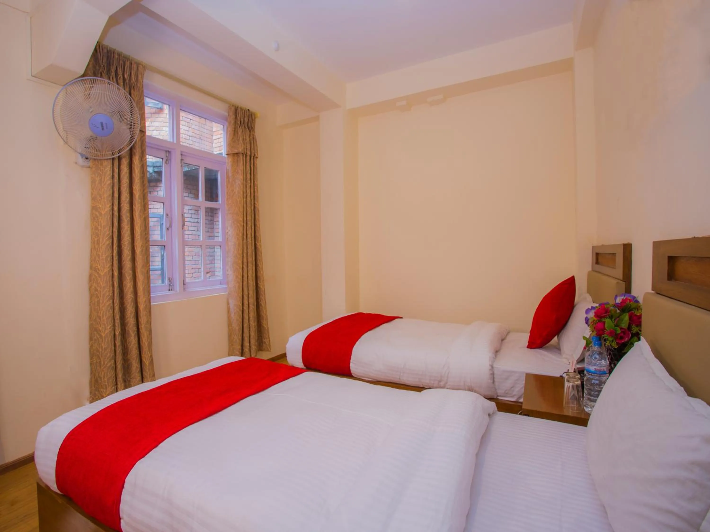 Bedroom, Bed in Durbar Guest House