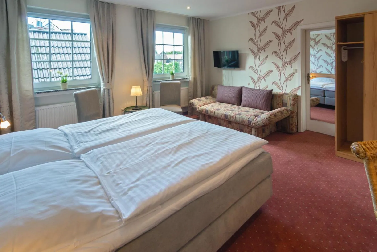 Bedroom, Bed in Hotel am Elisabethufer