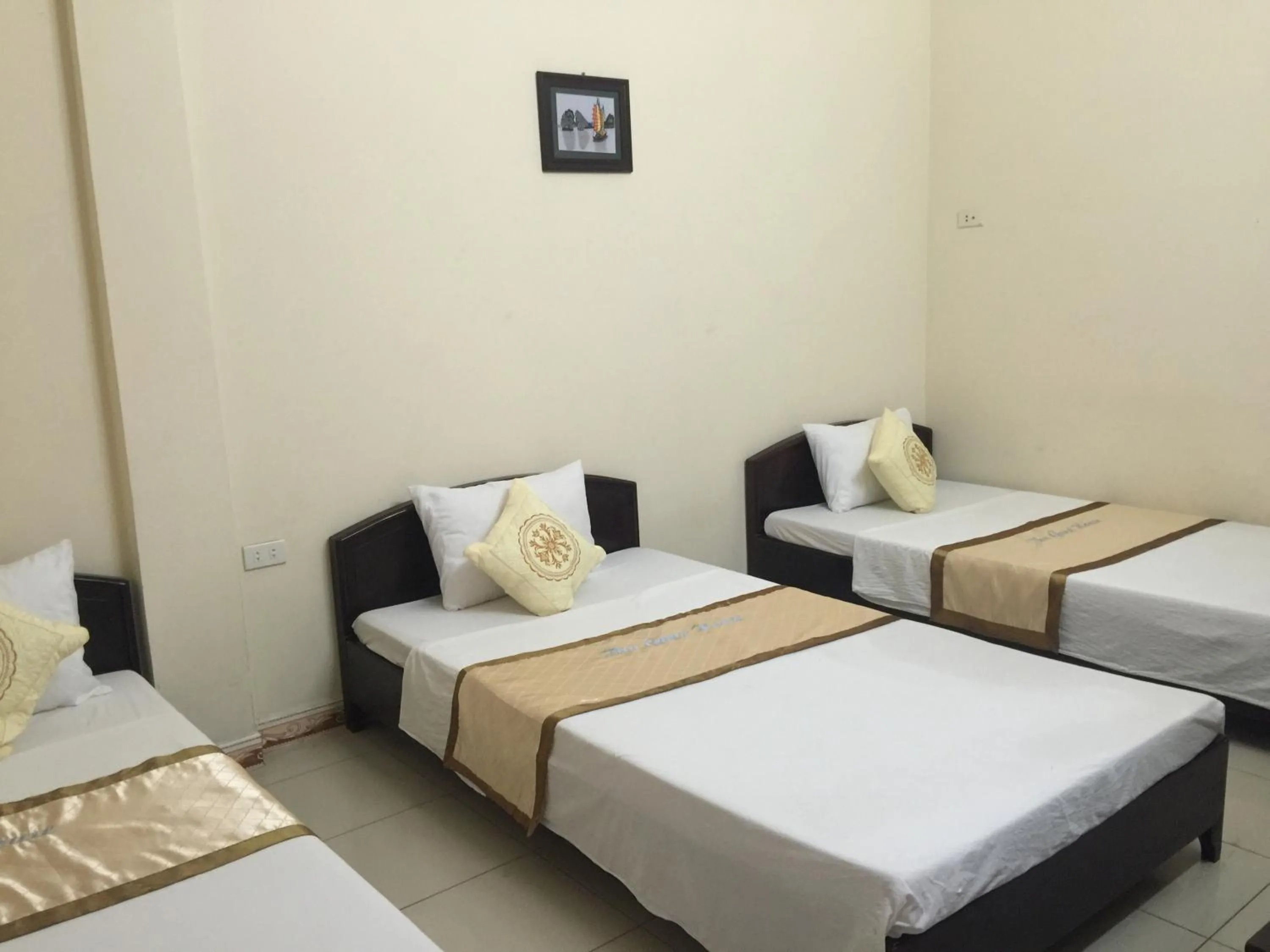 Bed in Thu Guest House