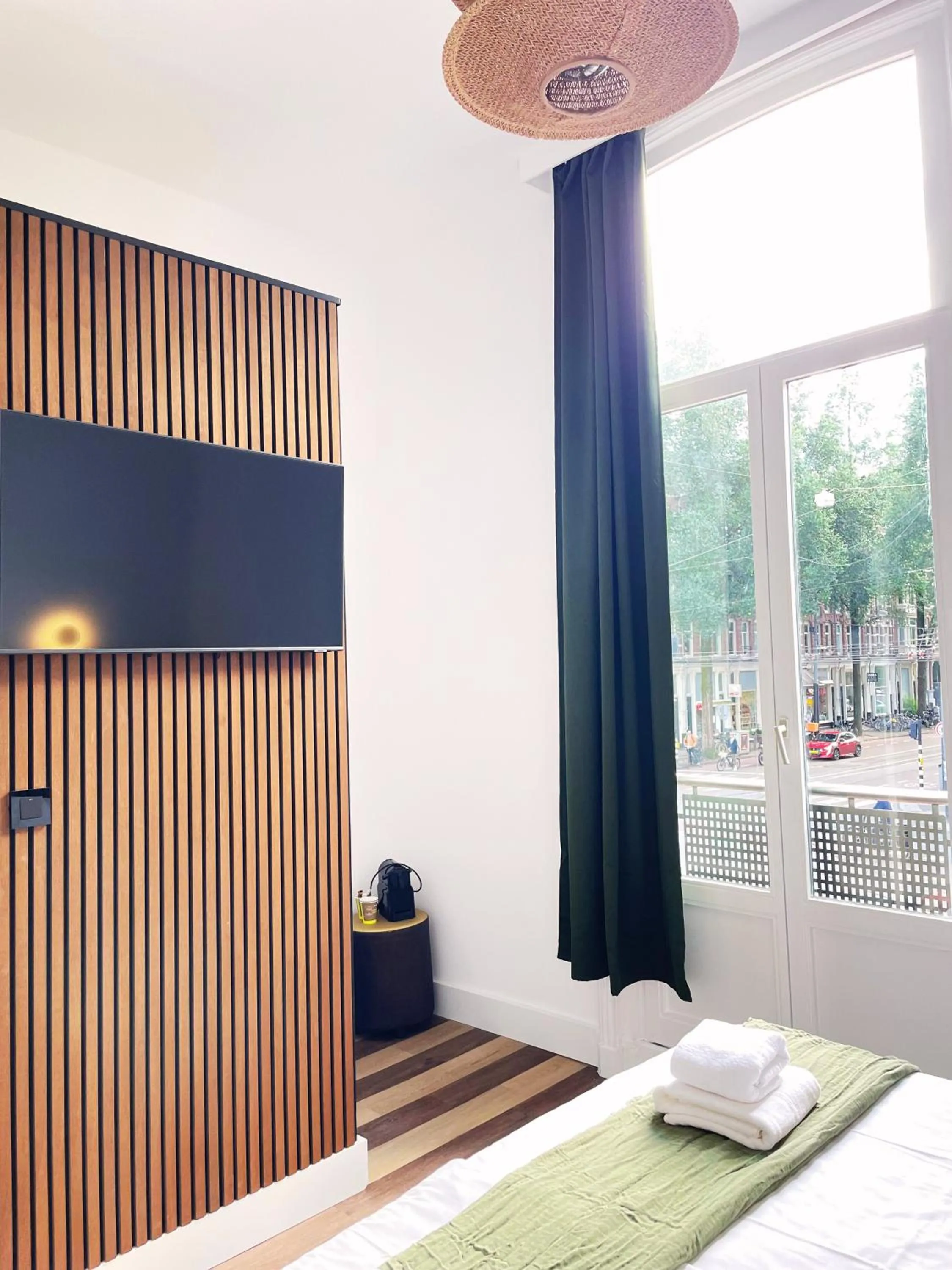 TV and multimedia, Bed in Hotel Plantage - Digital Access