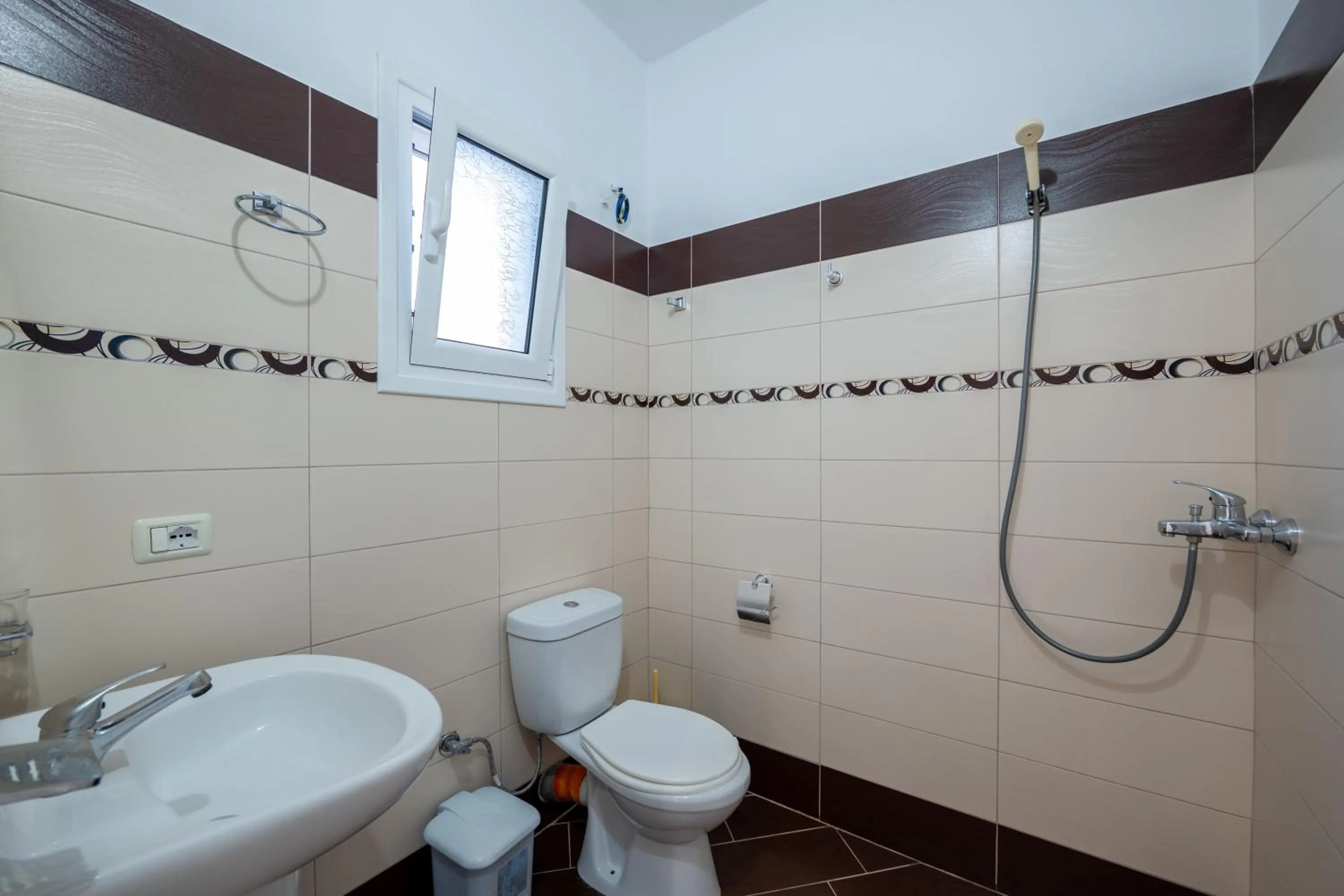Shower in Apartments Aktea