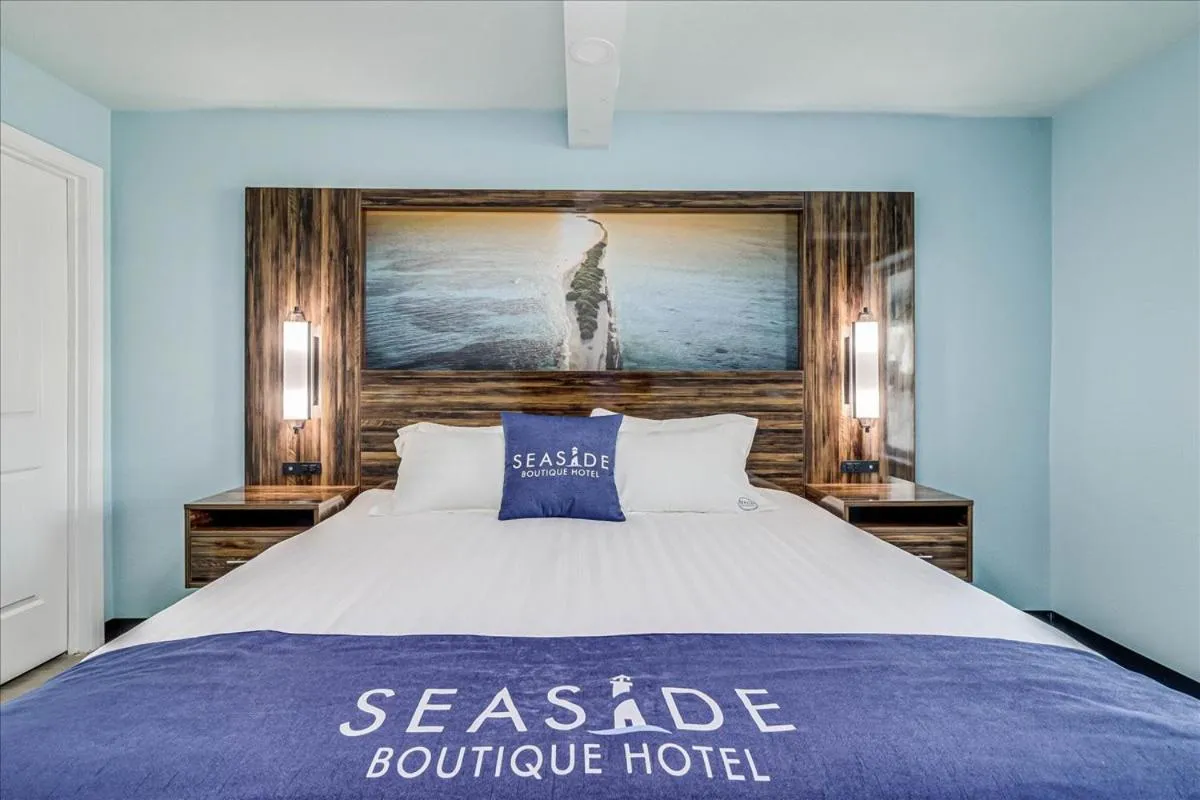 Bed in Seaside Boutique Hotel, Waves At Your Doorstep