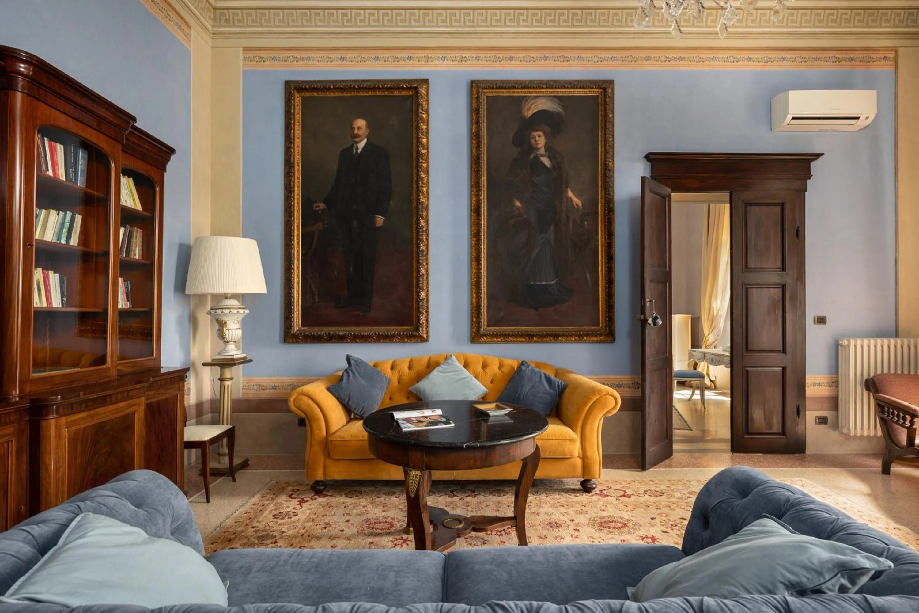 Living room in Villa Scorzi - Relais de Charme