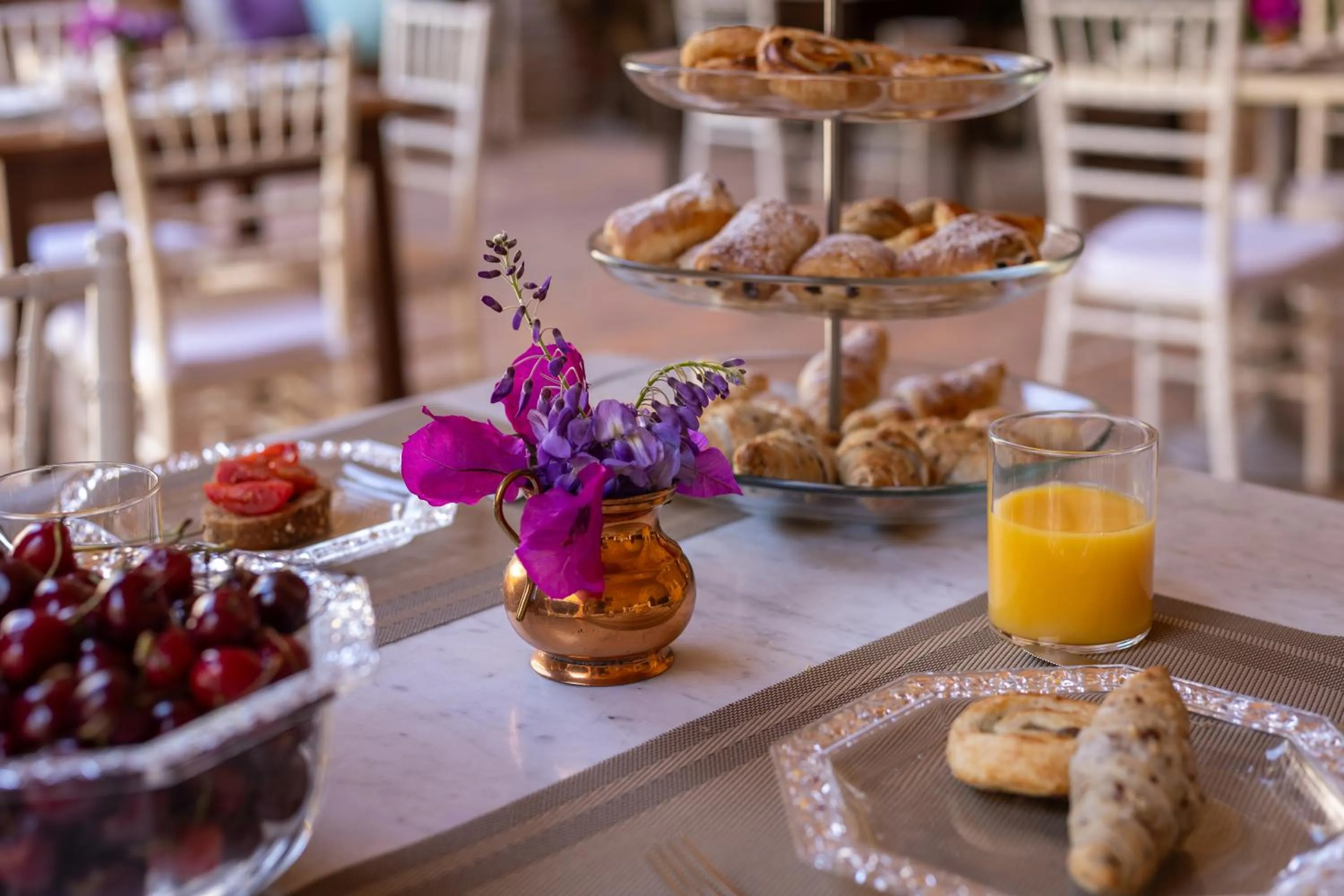 Breakfast in Villa Scorzi - Relais de Charme