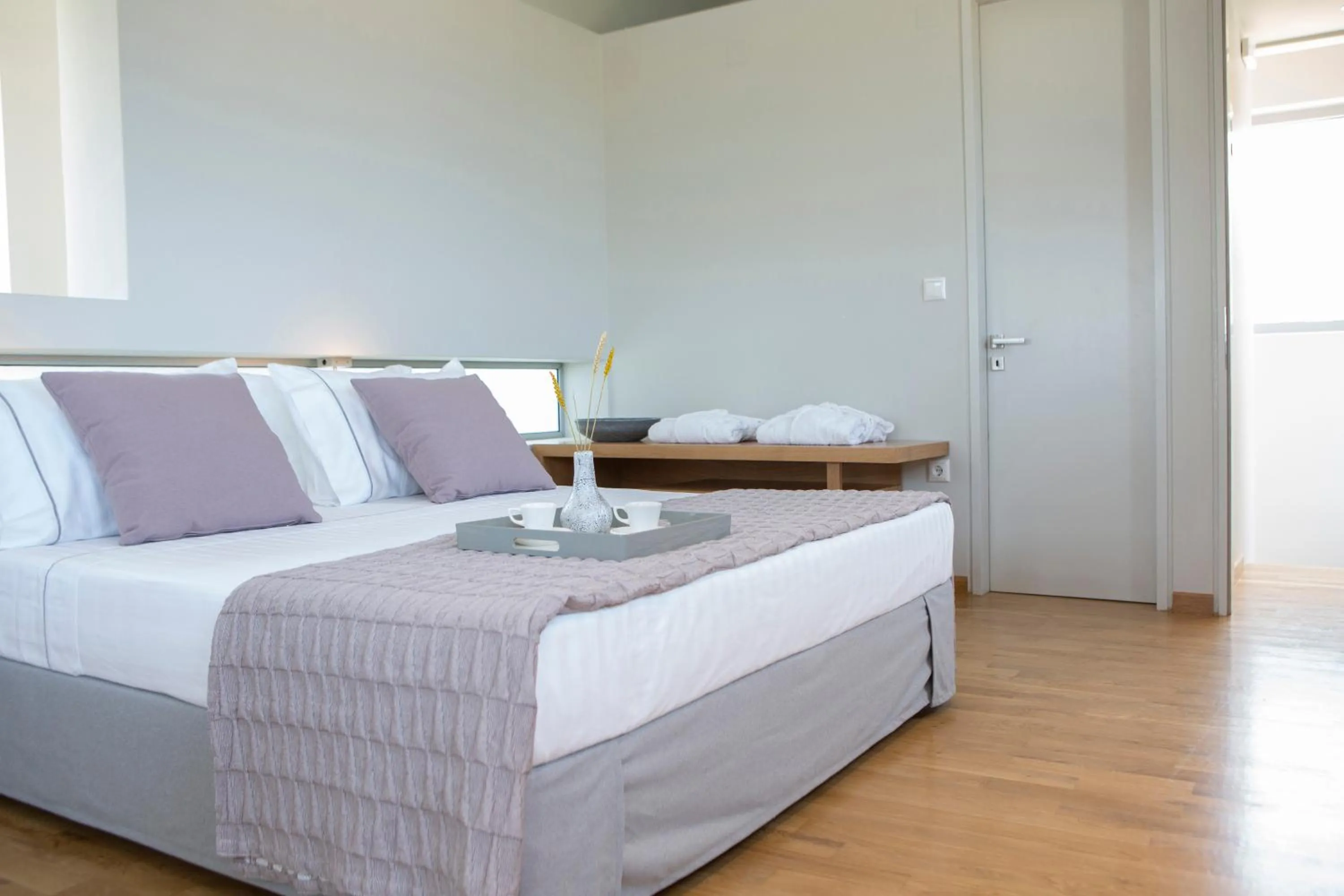 Bedroom, Bed in Thines villas