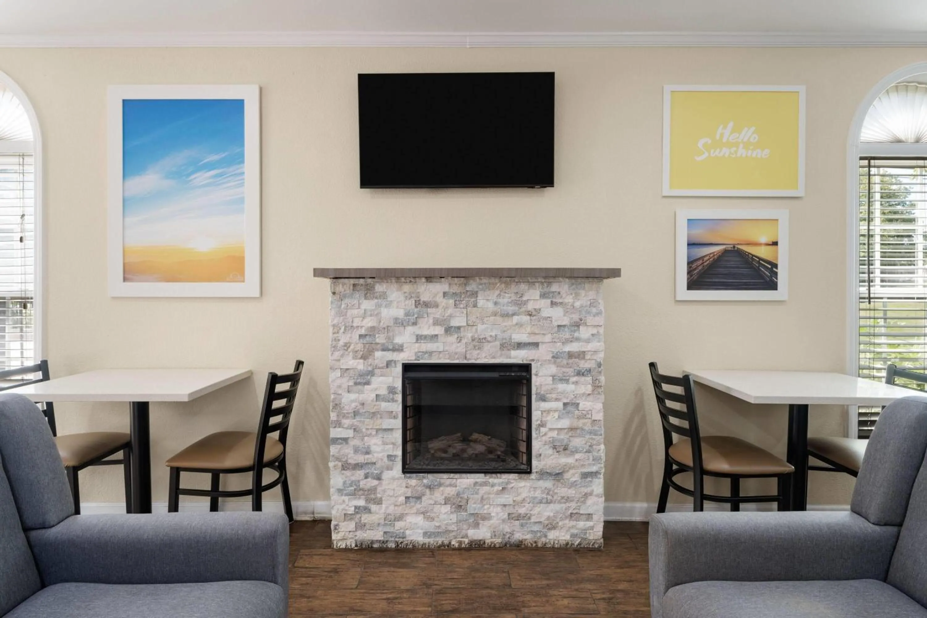 Lobby or reception in Days Inn by Wyndham Canton