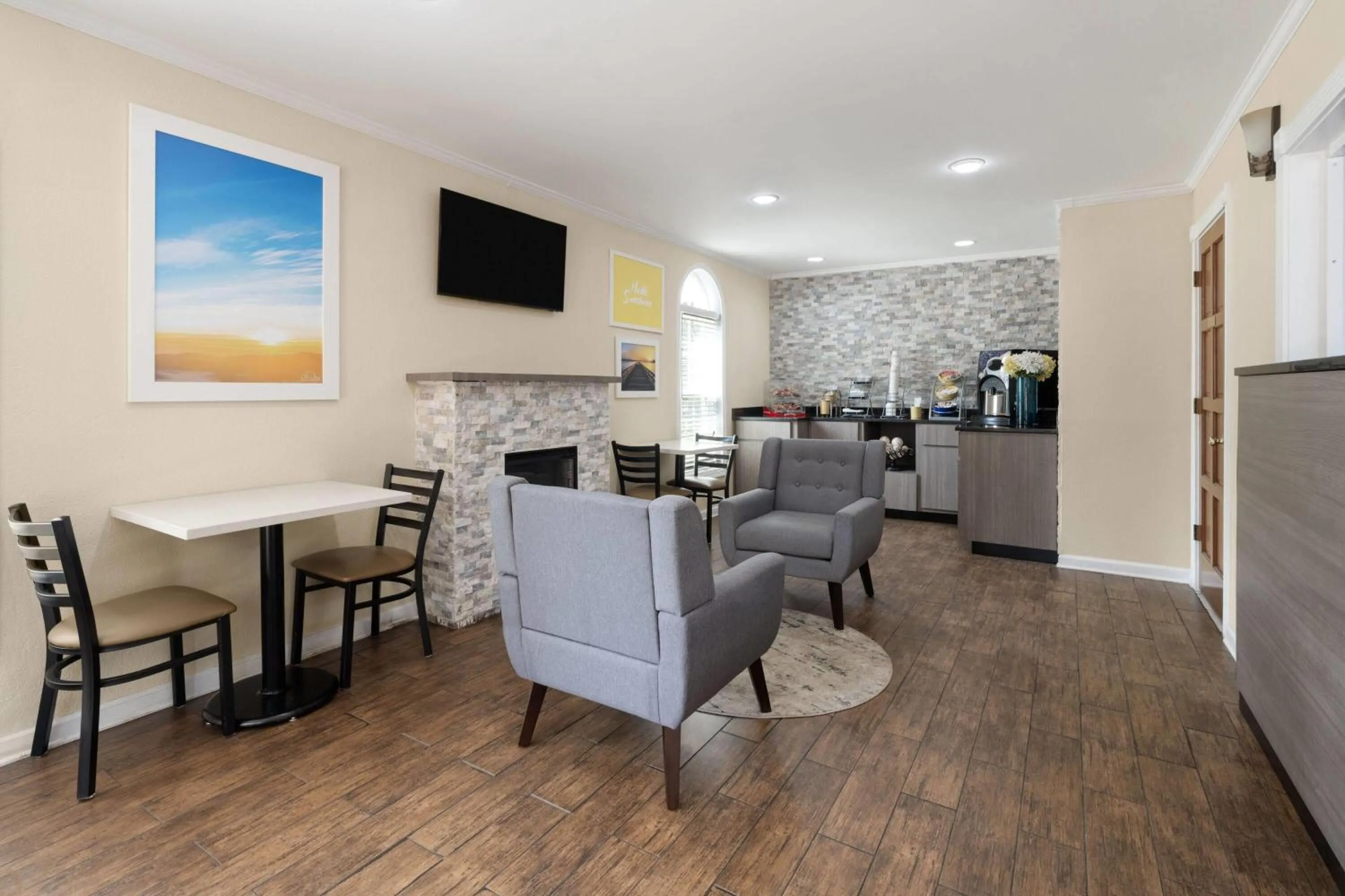 Lobby or reception in Days Inn by Wyndham Canton