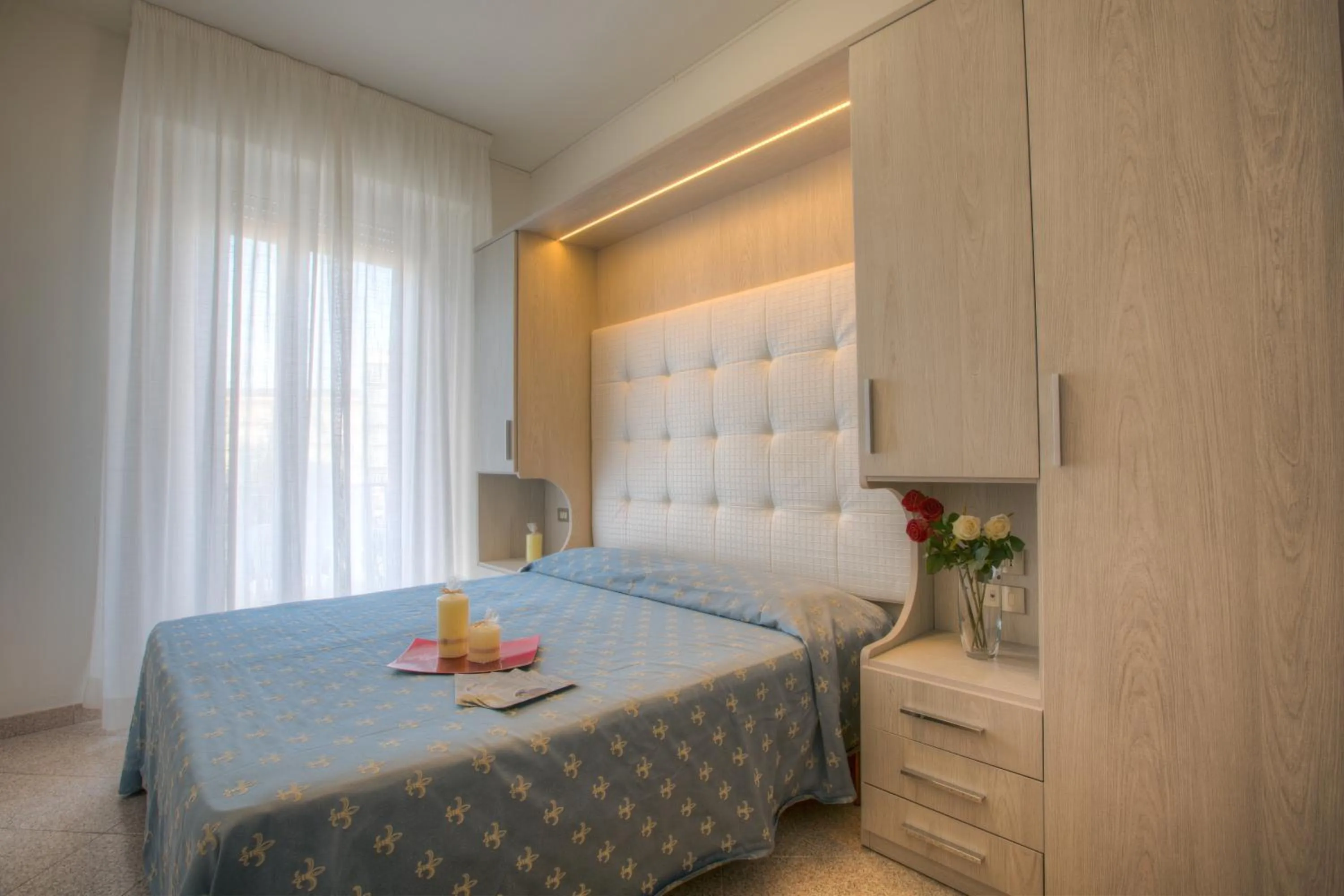 Photo of the whole room, Bed in Hotel Olympia