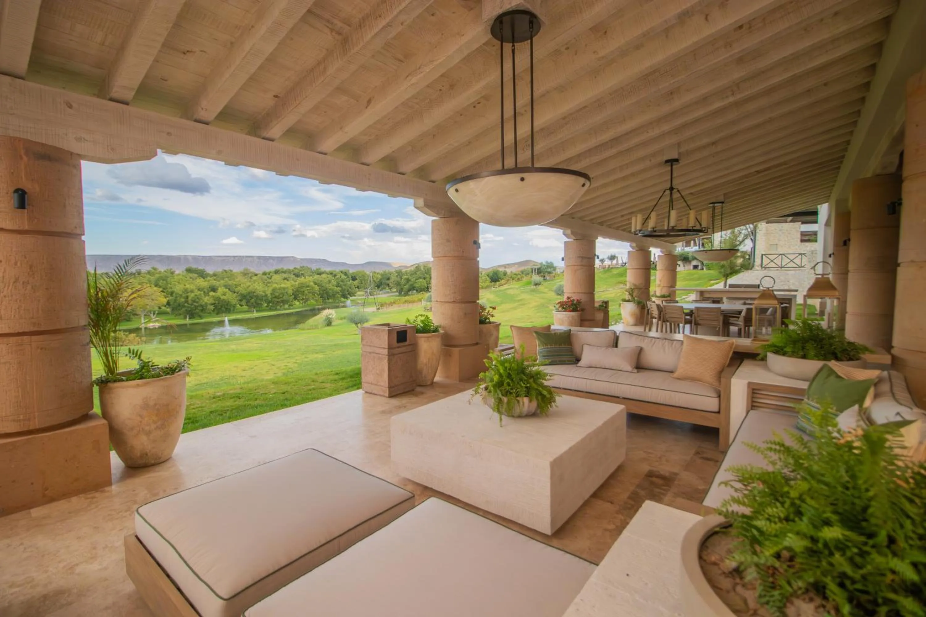 Natural landscape in Hotel Vinícola Parvada by Lumina