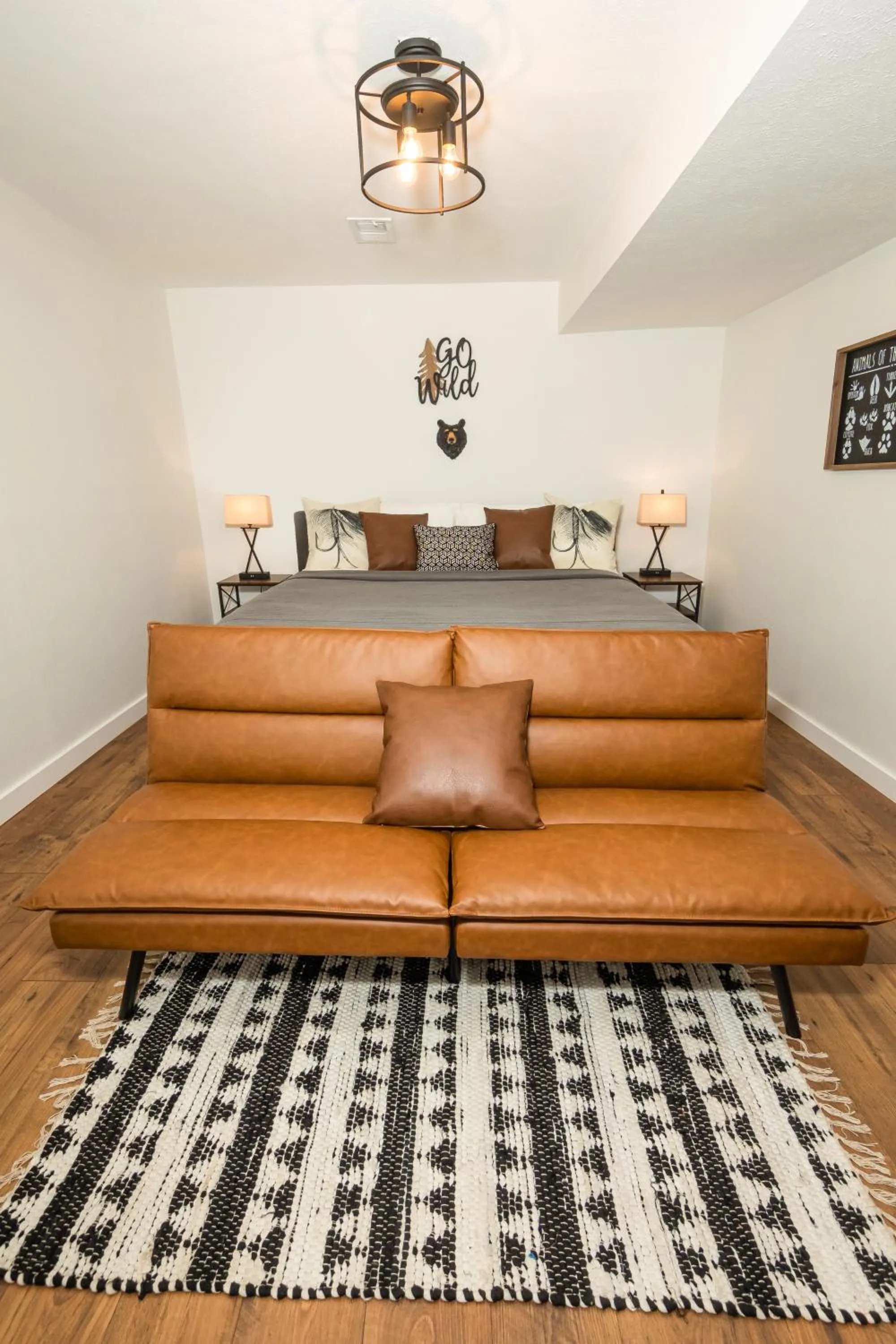 Bed in The Lofts on Indian Point - Near Silver Dollar City