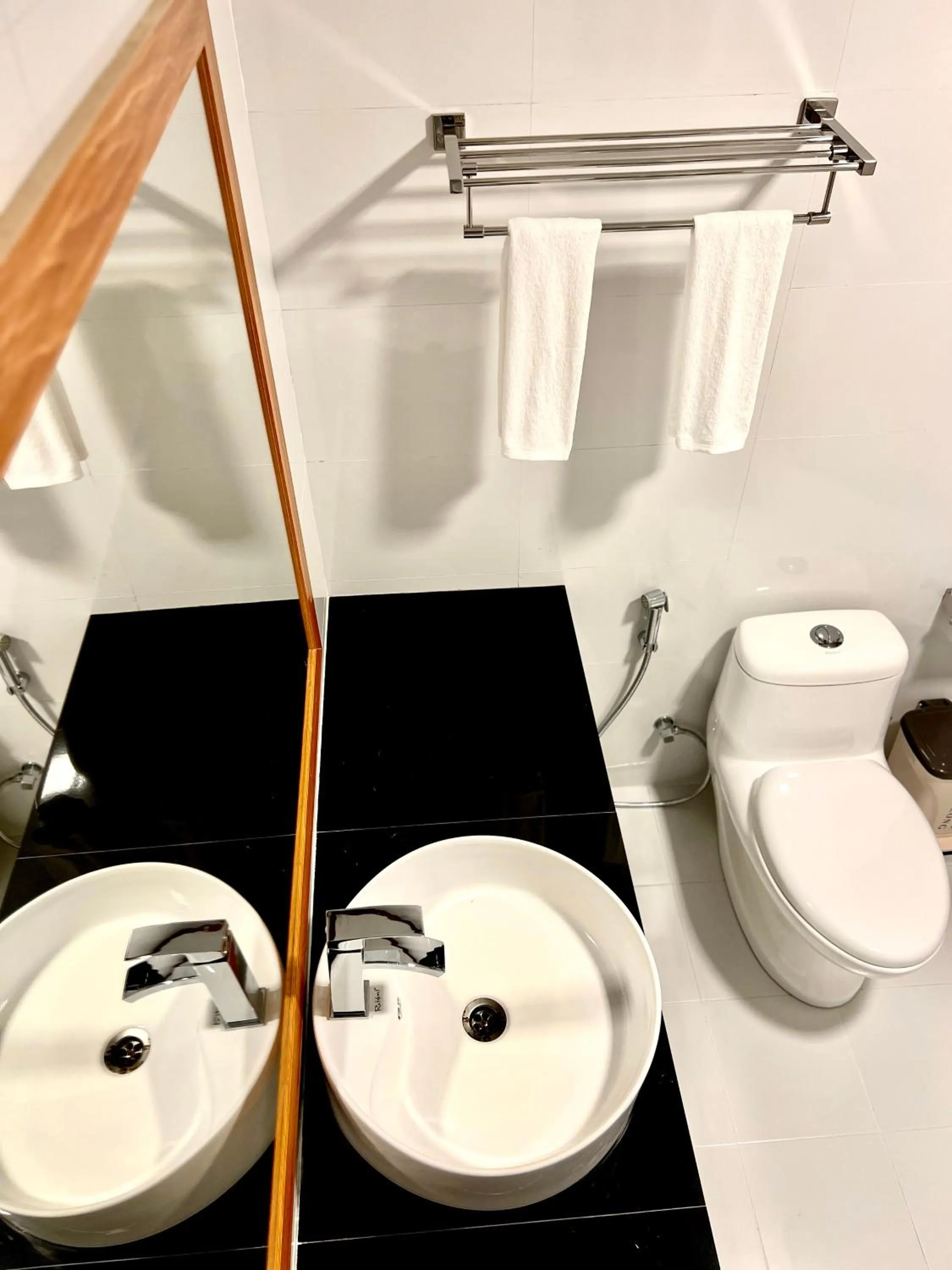 Bathroom in Vilu Residence