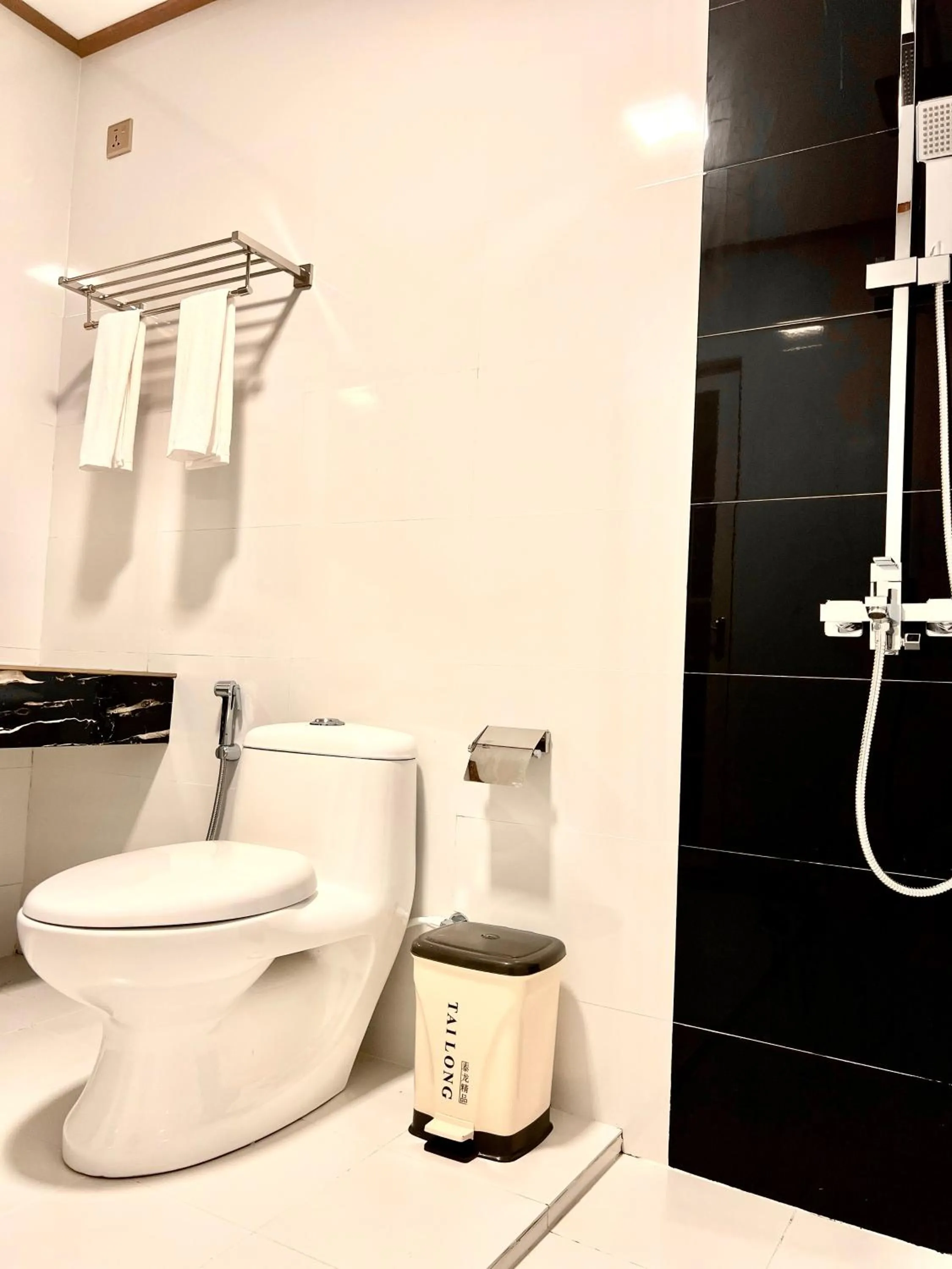 Bathroom in Vilu Residence