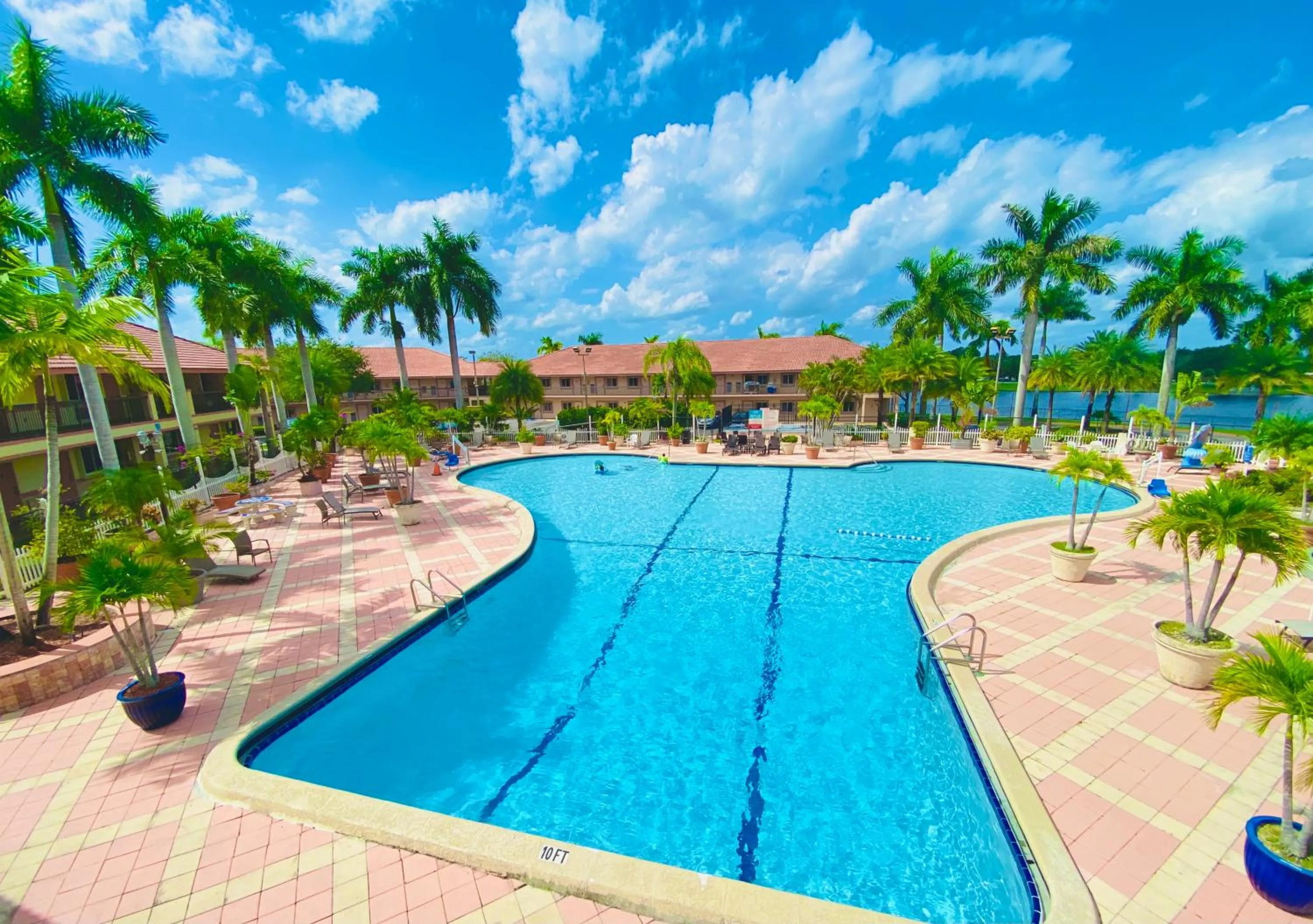 Pool view in Royal Inn Hotel