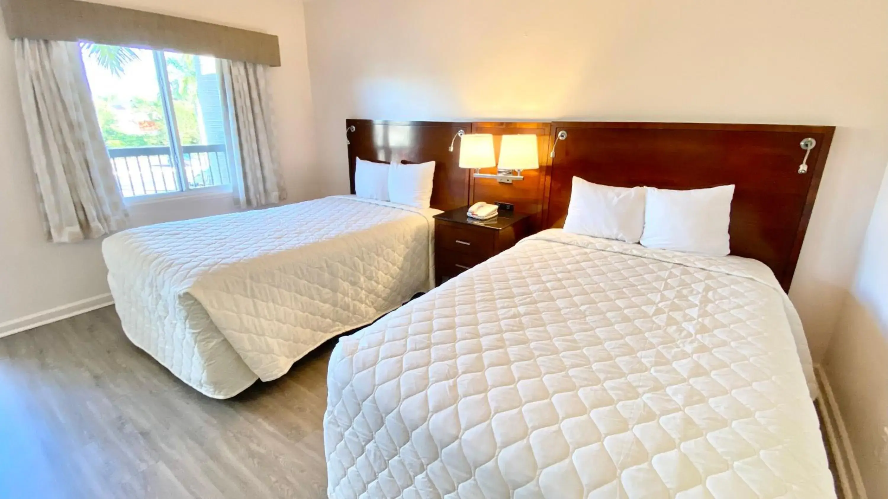 Double Room in Royal Inn Hotel Double Room in Royal Inn Hotel