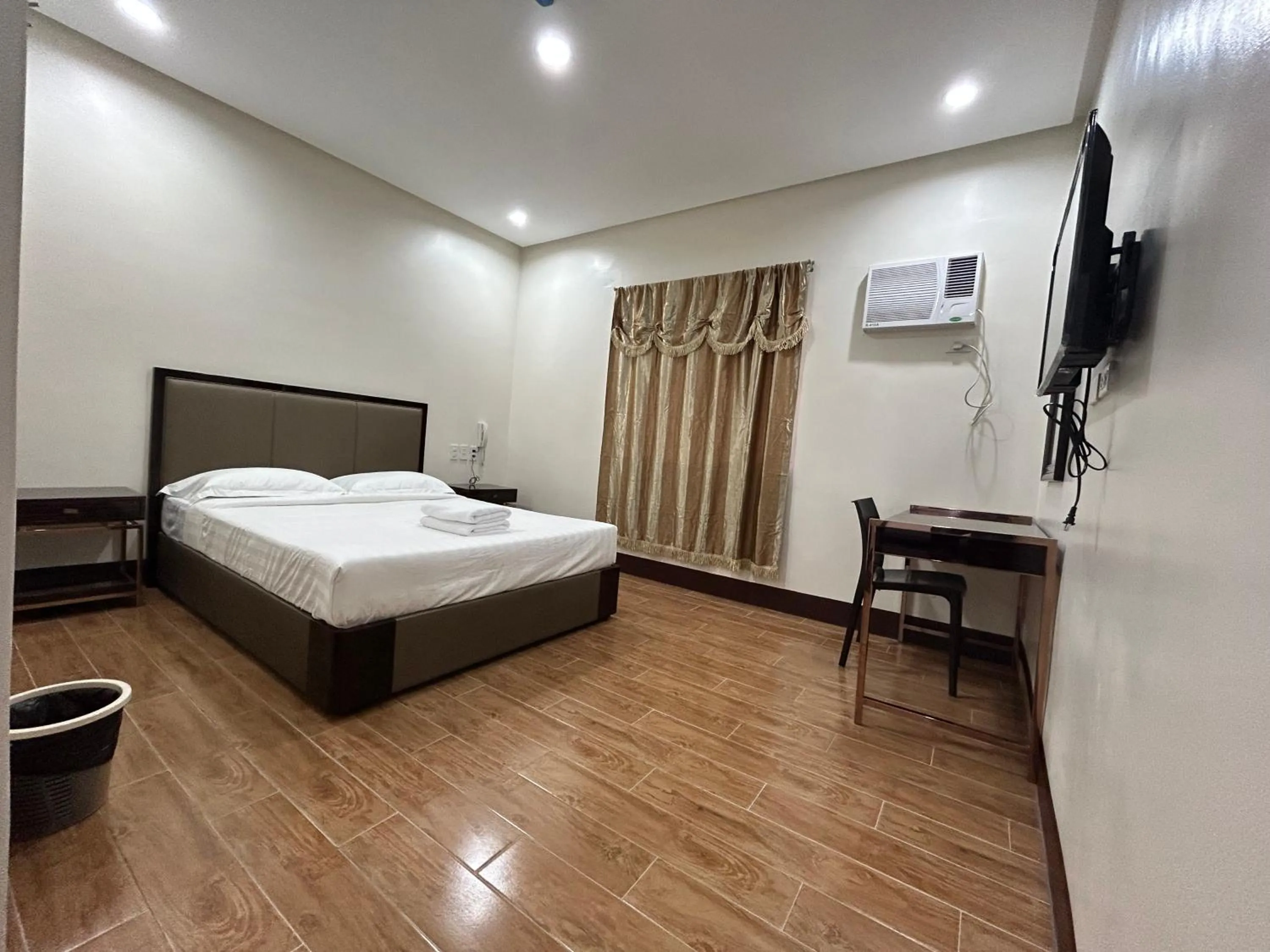 Bed in ASIA JEM HOTEL - GAPAN CITY