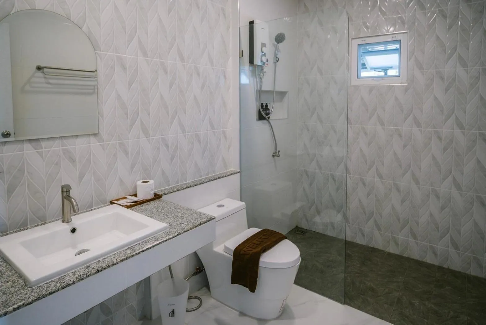 Shower in Chor Grande Resort