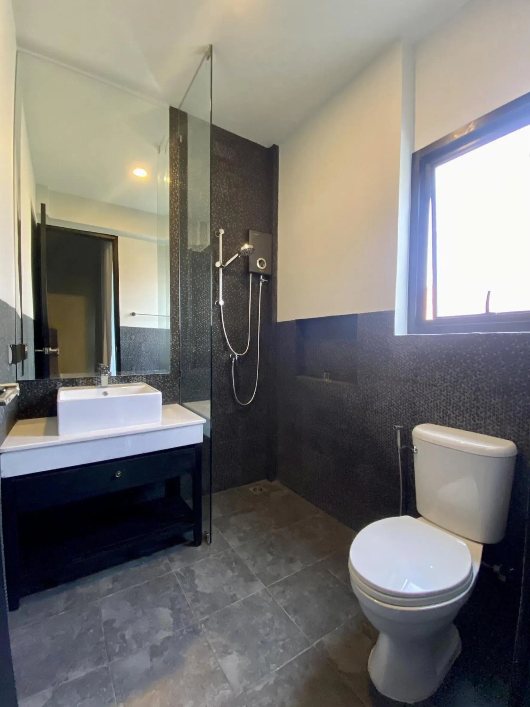 Bathroom in O2 The Residence โอทู เดอะ เรสซิเดนซ์