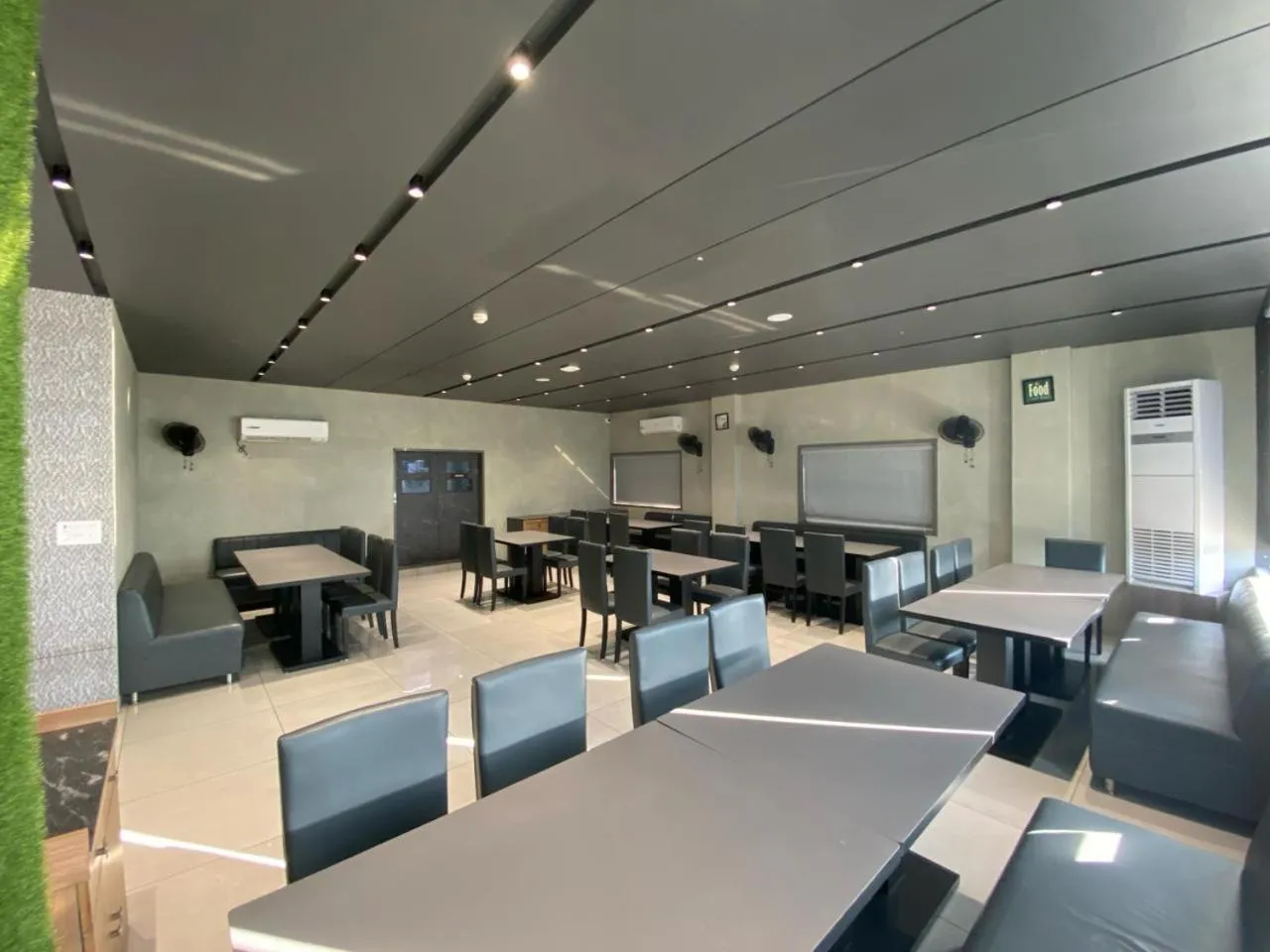 Banquet/Function facilities in Lords Eco Inn Navsari