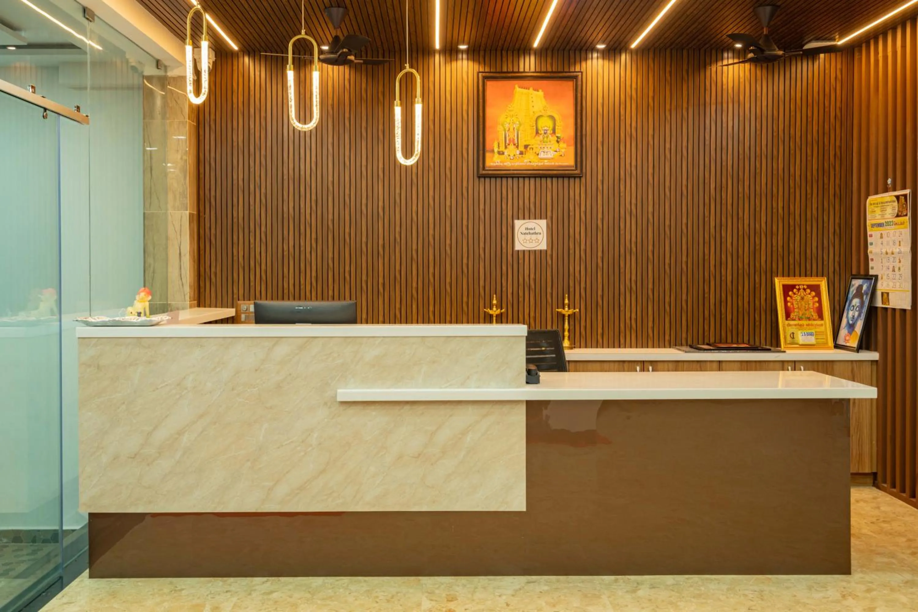 Lobby or reception in HOTEL NATCHATHRA