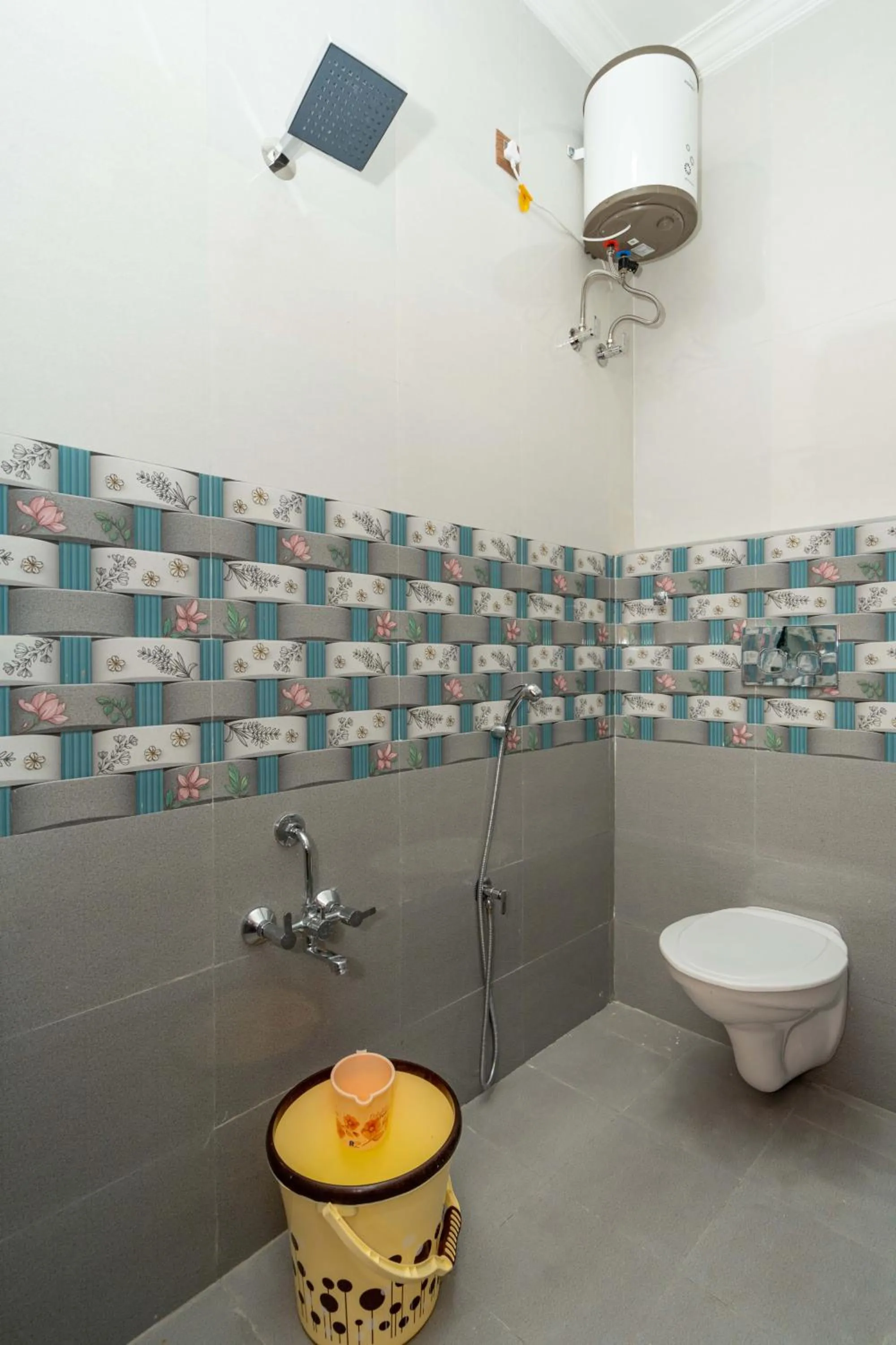 Bathroom in HOTEL NATCHATHRA