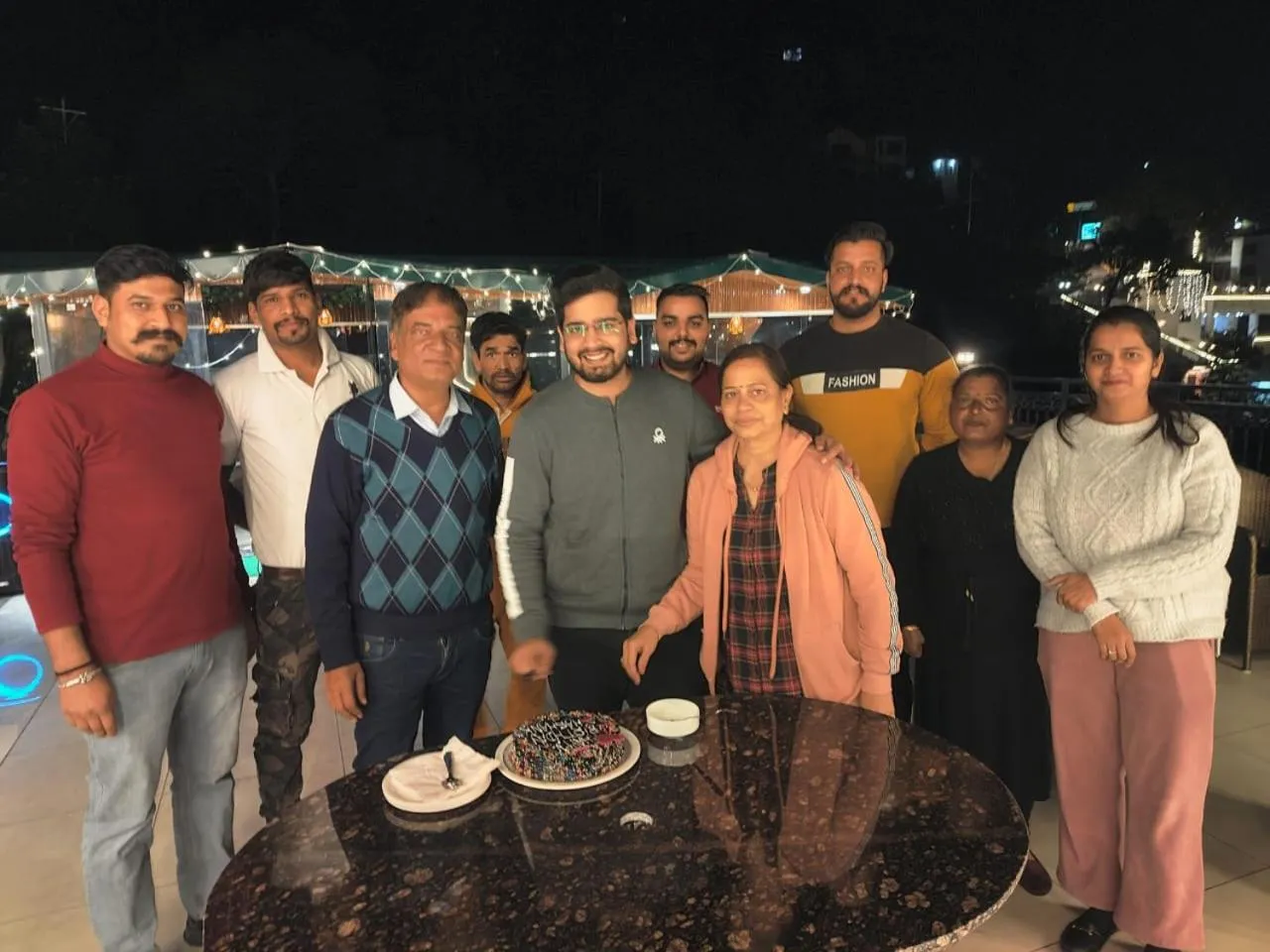 LUXE RESORTS - CENTRALLY HEATED AIR CONDITIONED HOTEL in THE HEART OF KASAULI