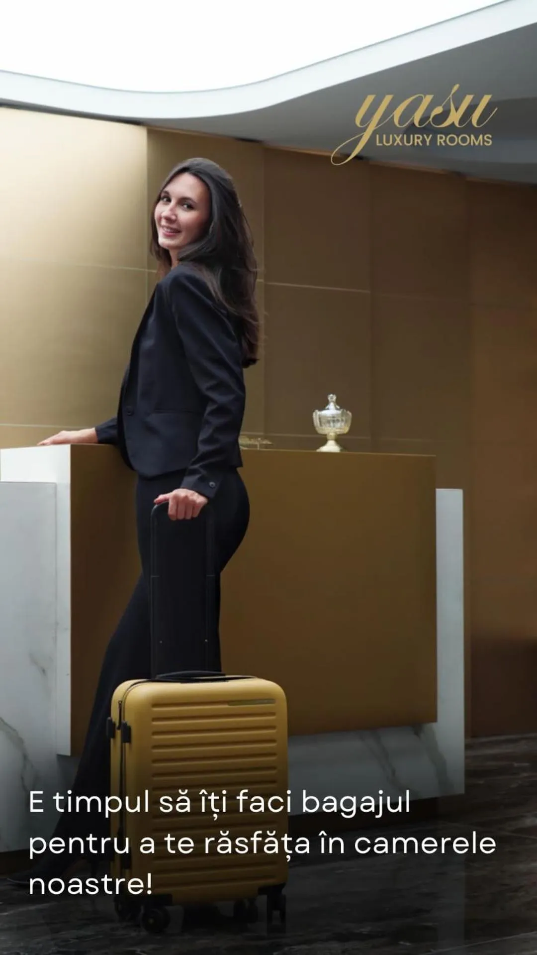 Communal lounge/ TV room in Yasu Luxury Rooms