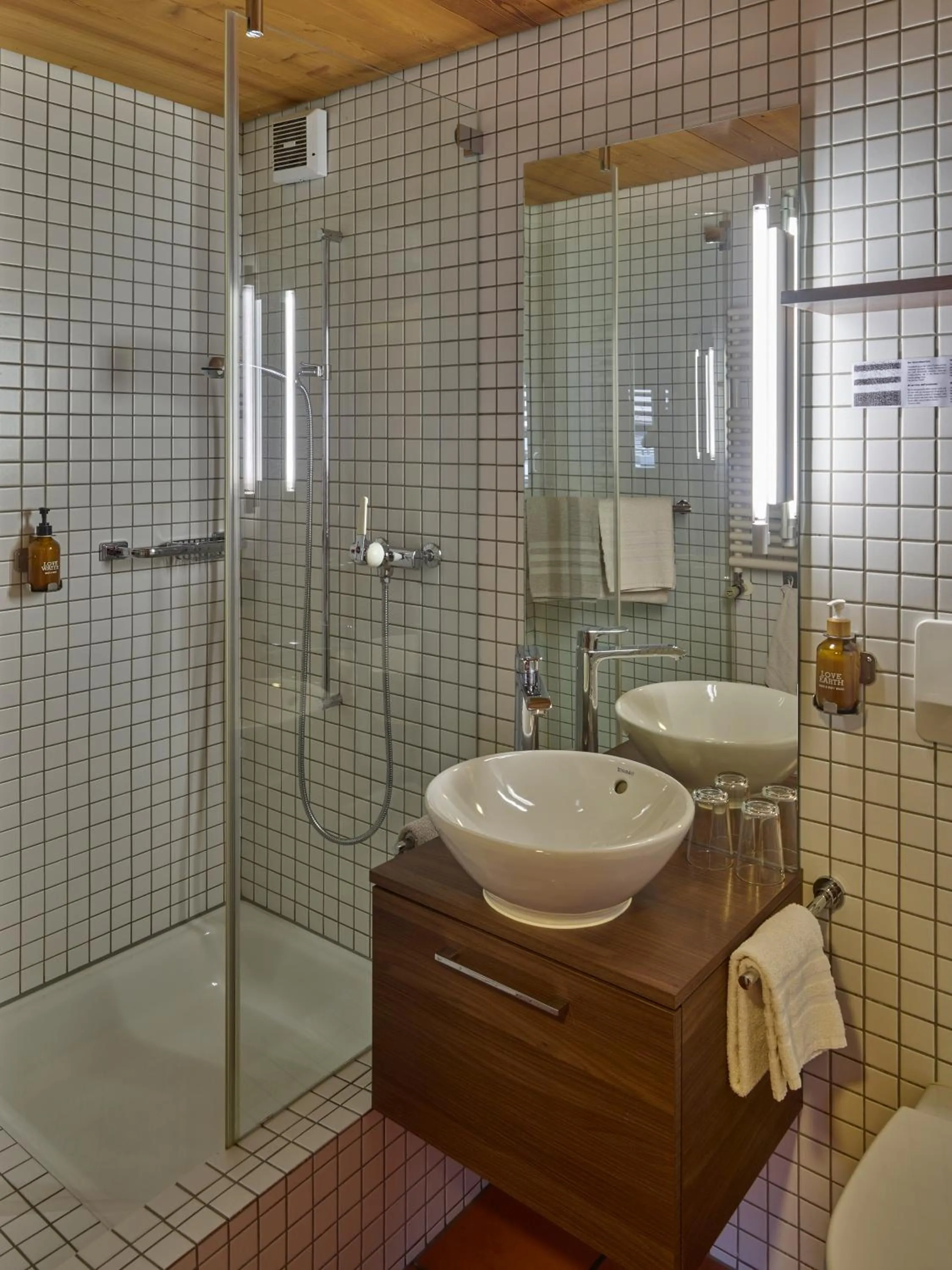 Bathroom in Hotel Glocke