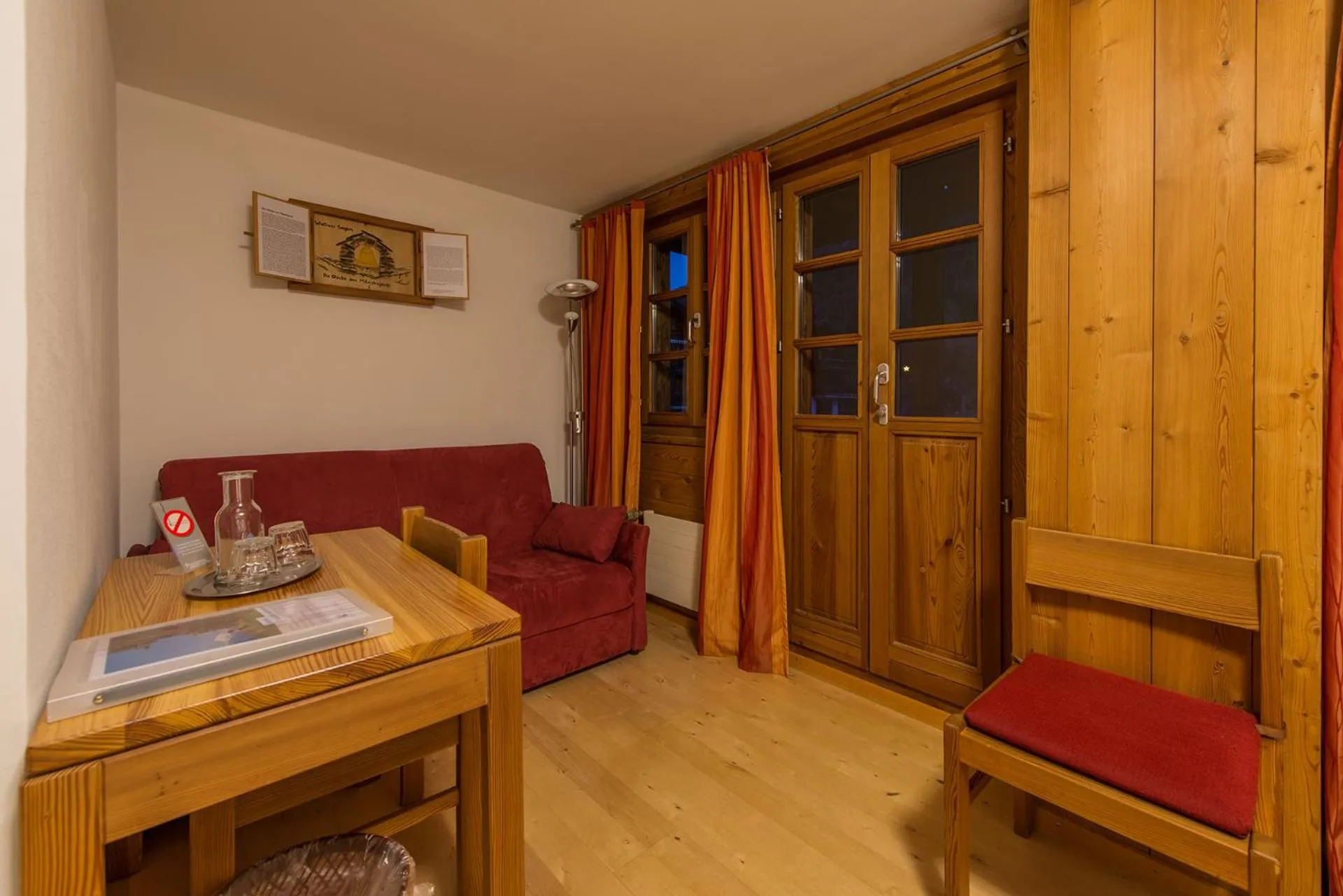 Bedroom in Hotel Glocke