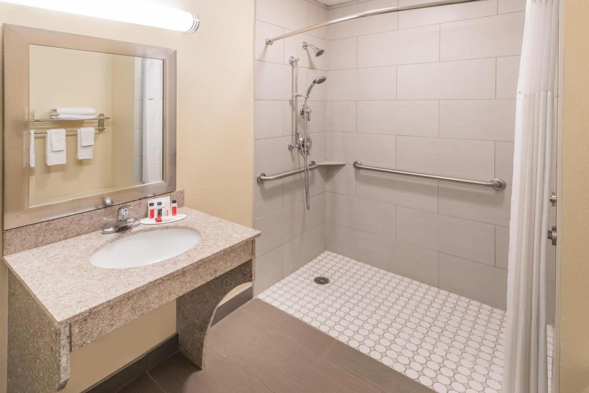 Days Inn by Wyndham Madison