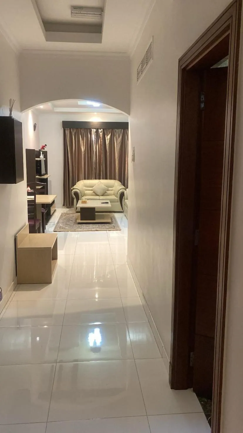 Living room, Bed in SADARA HOTELS APARTMENTS