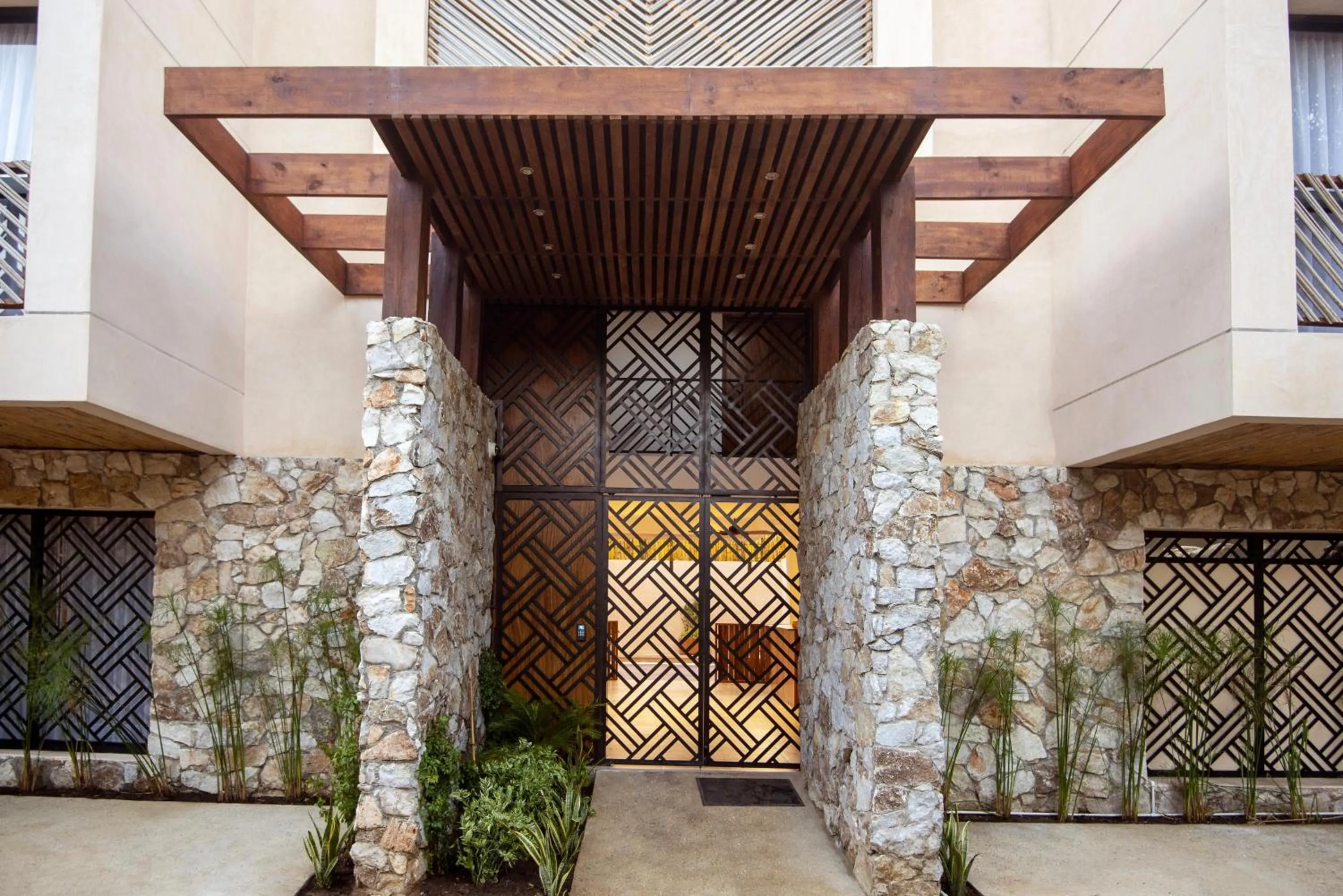 Facade/entrance in Casa Ita Surf - Adults Only