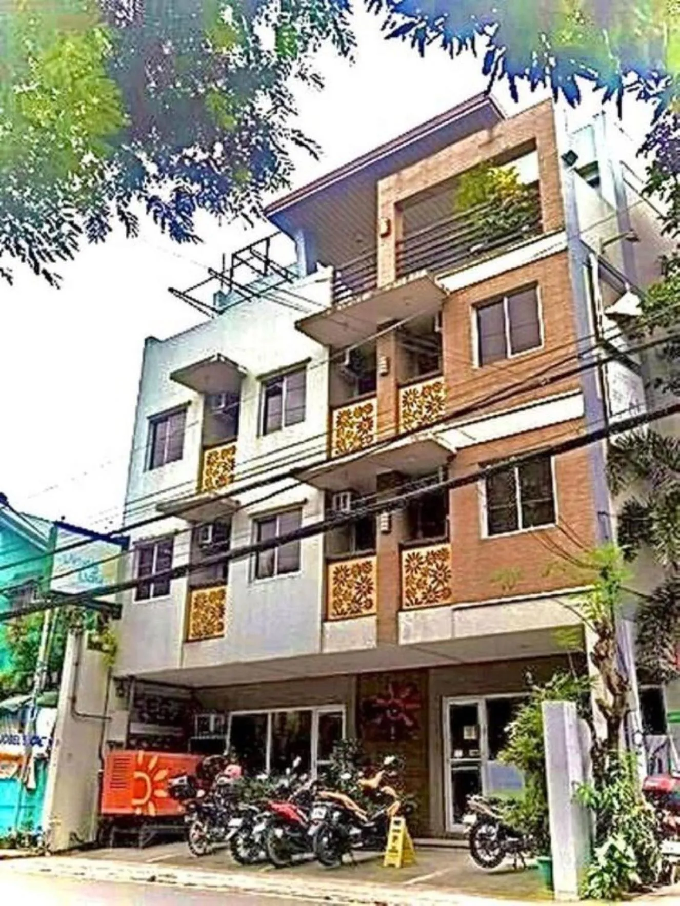 Property building in Sunny Day Residences Cainta