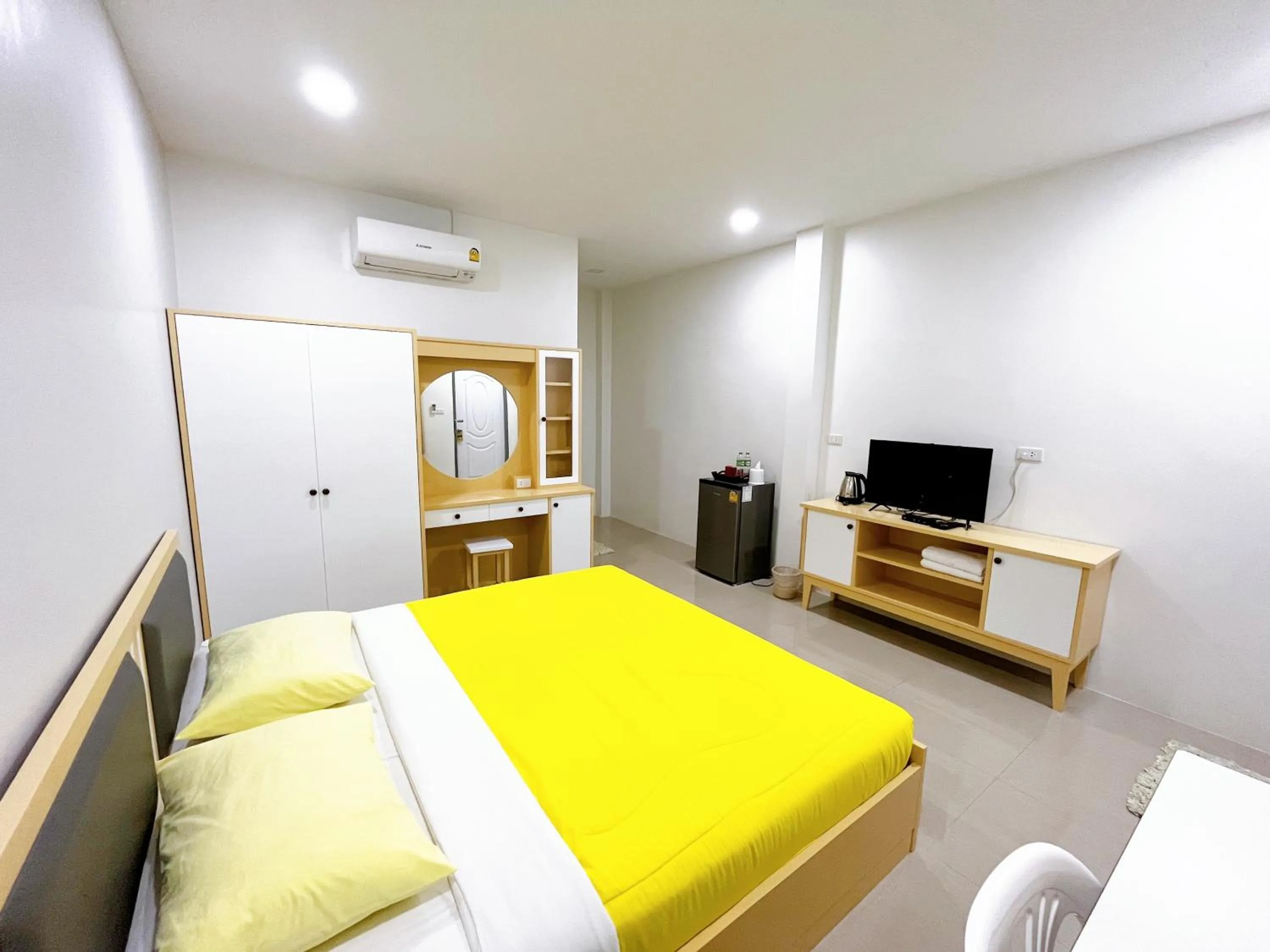 Bedroom, Bed in บ้านพักสิริ มุกดาหาร (Baan Siri Mukdahan)