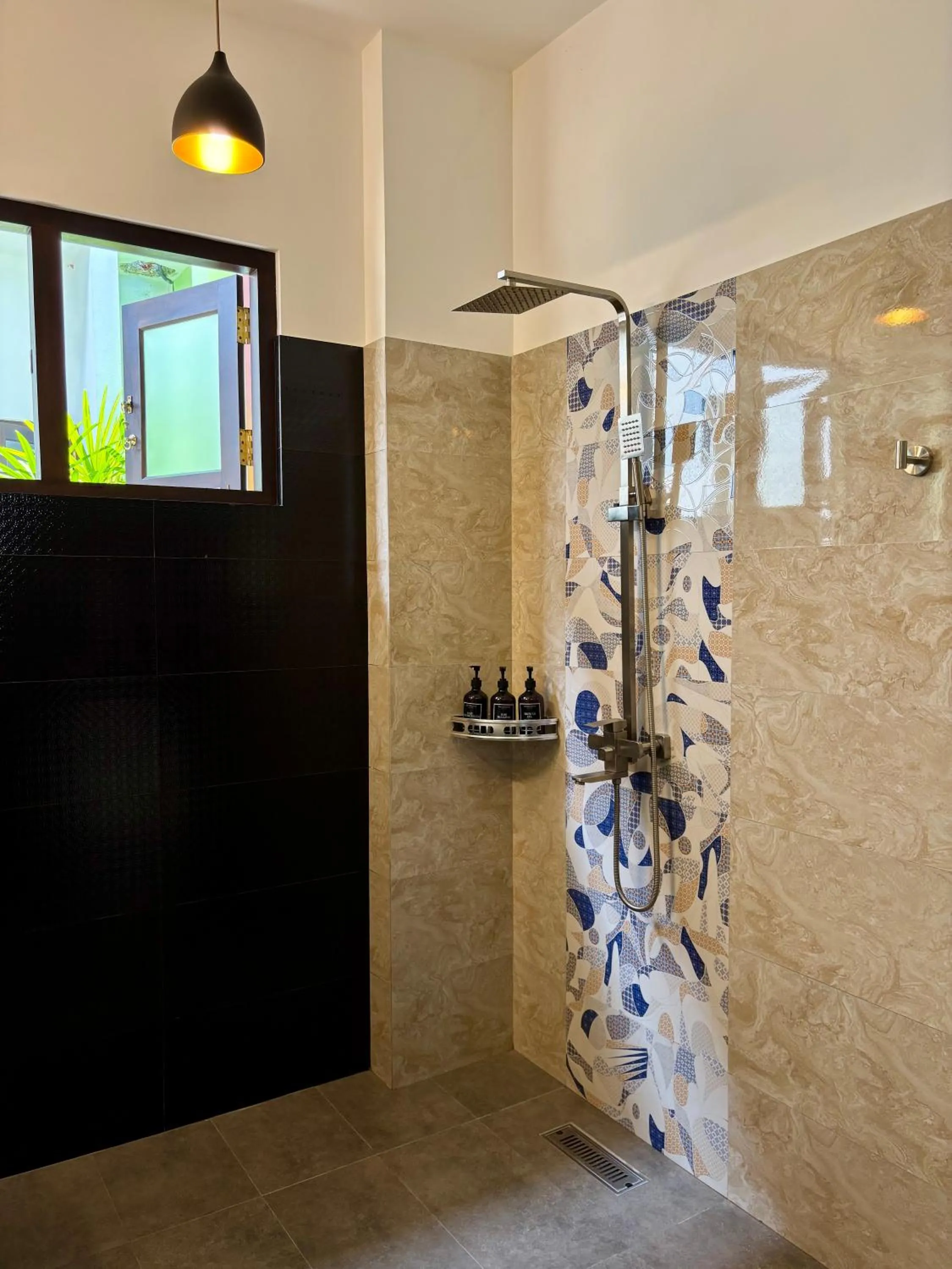 Shower in Lum Residence