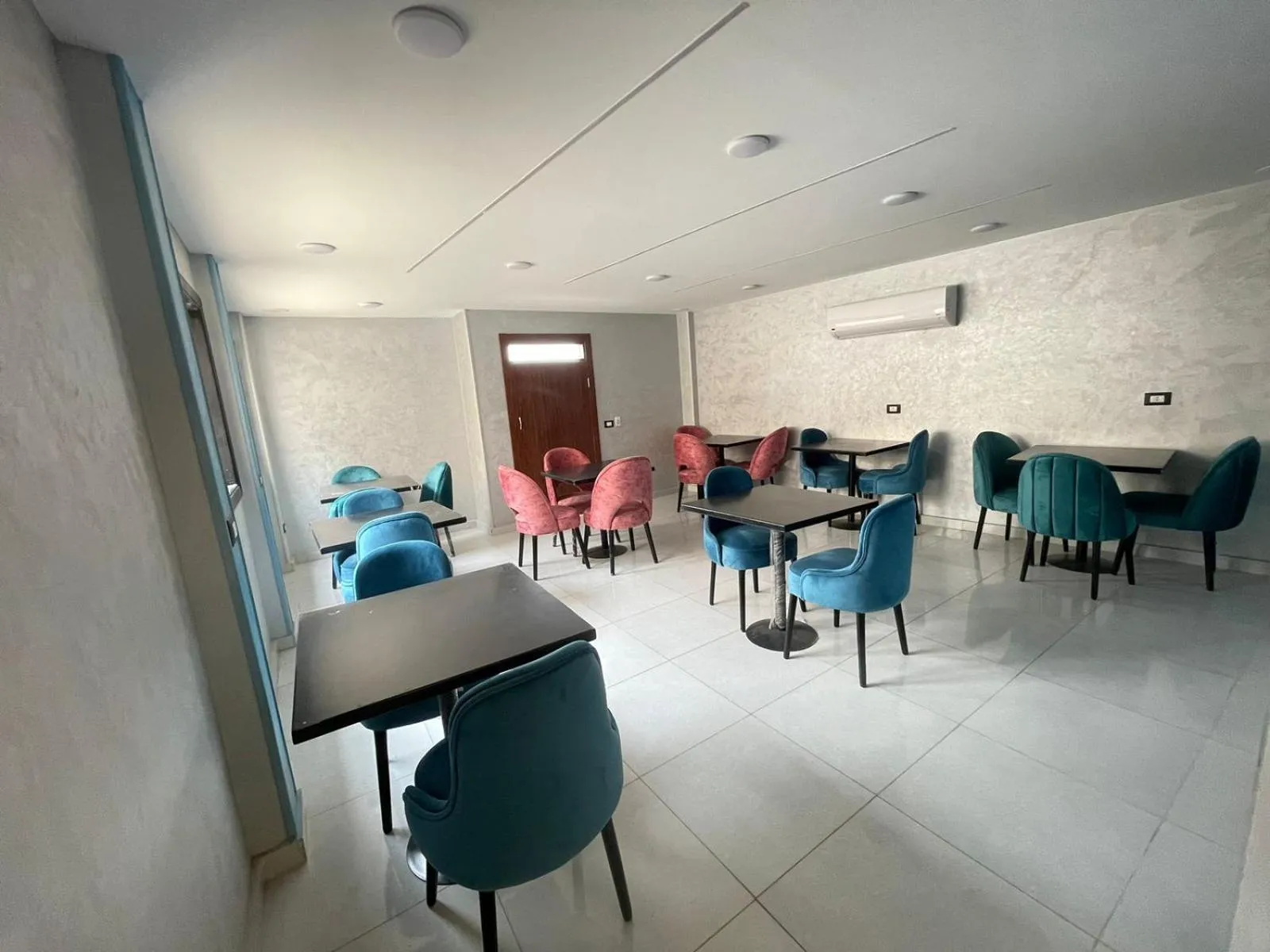 Restaurant/places to eat in Grand Museum Pyramids View Hotel