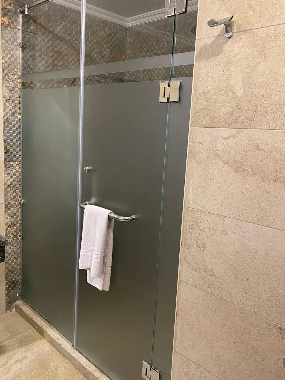 Shower in Grand Museum Pyramids View Hotel