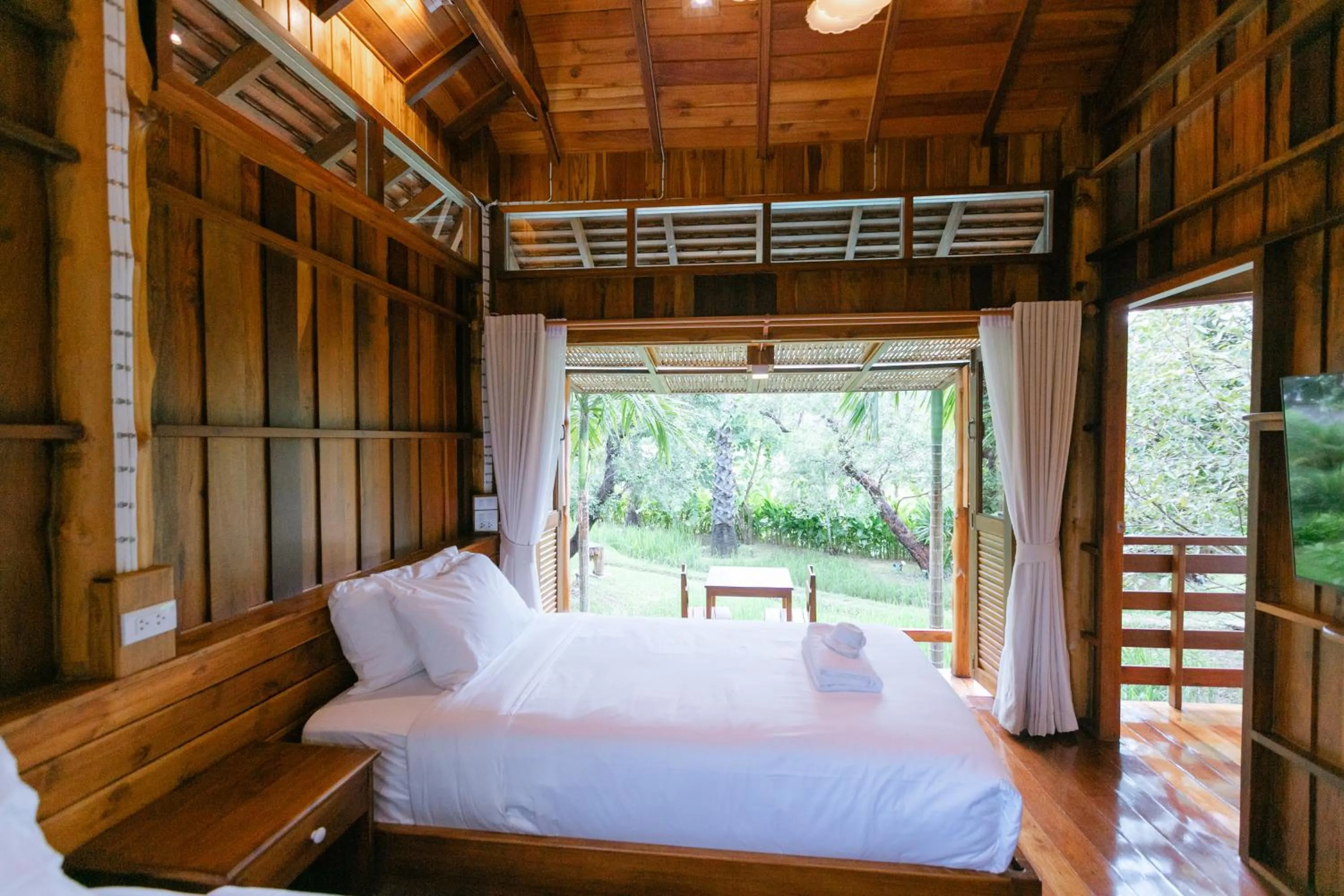 Bed in Saksila Resort