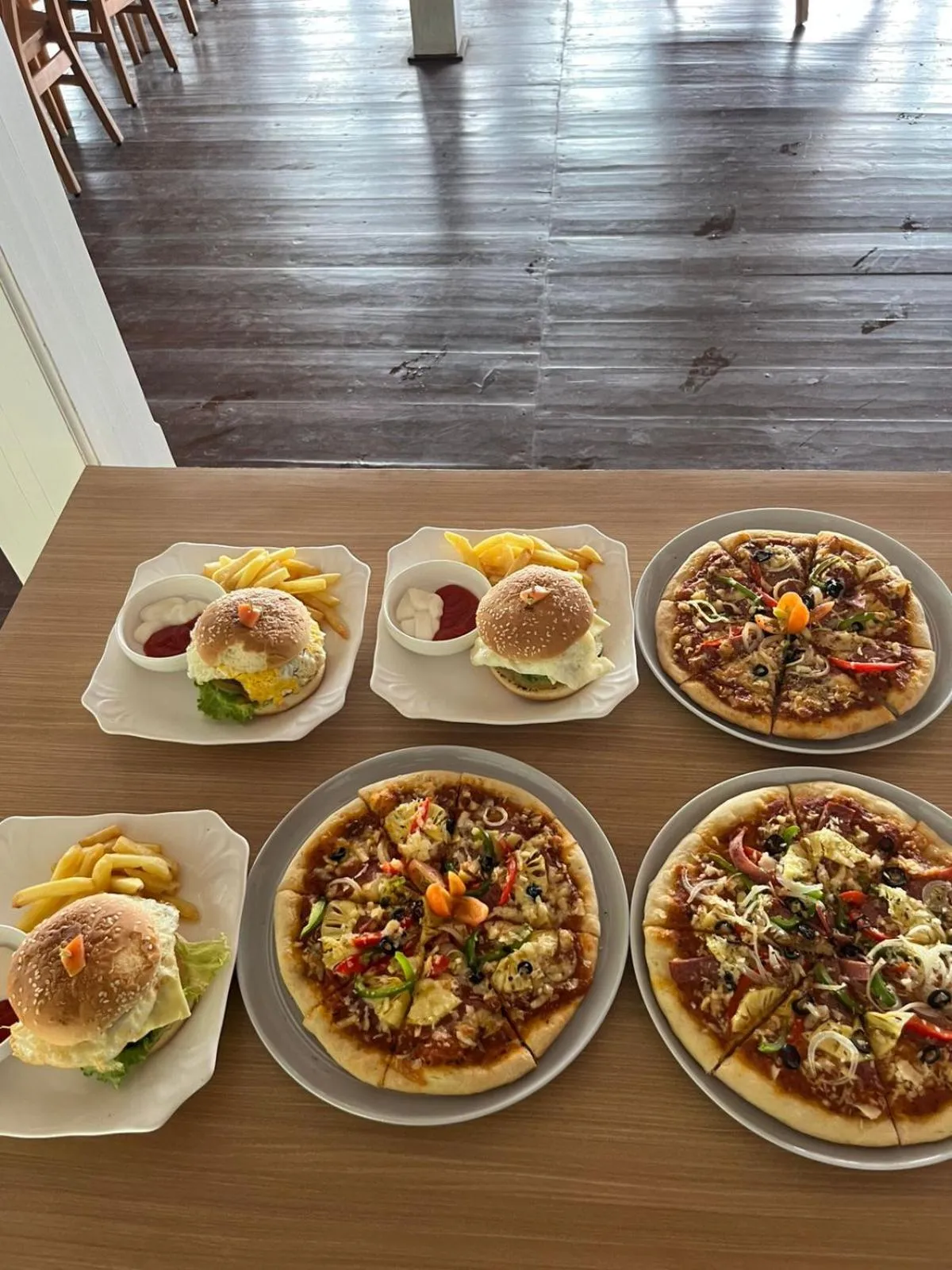 Food in Tabitha Tunak Resort