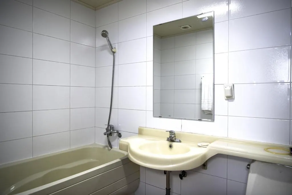 Mangsang Beach Pension