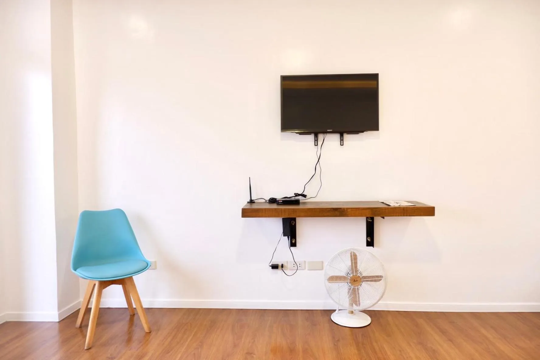 TV and multimedia in ECCO Suites Baguio