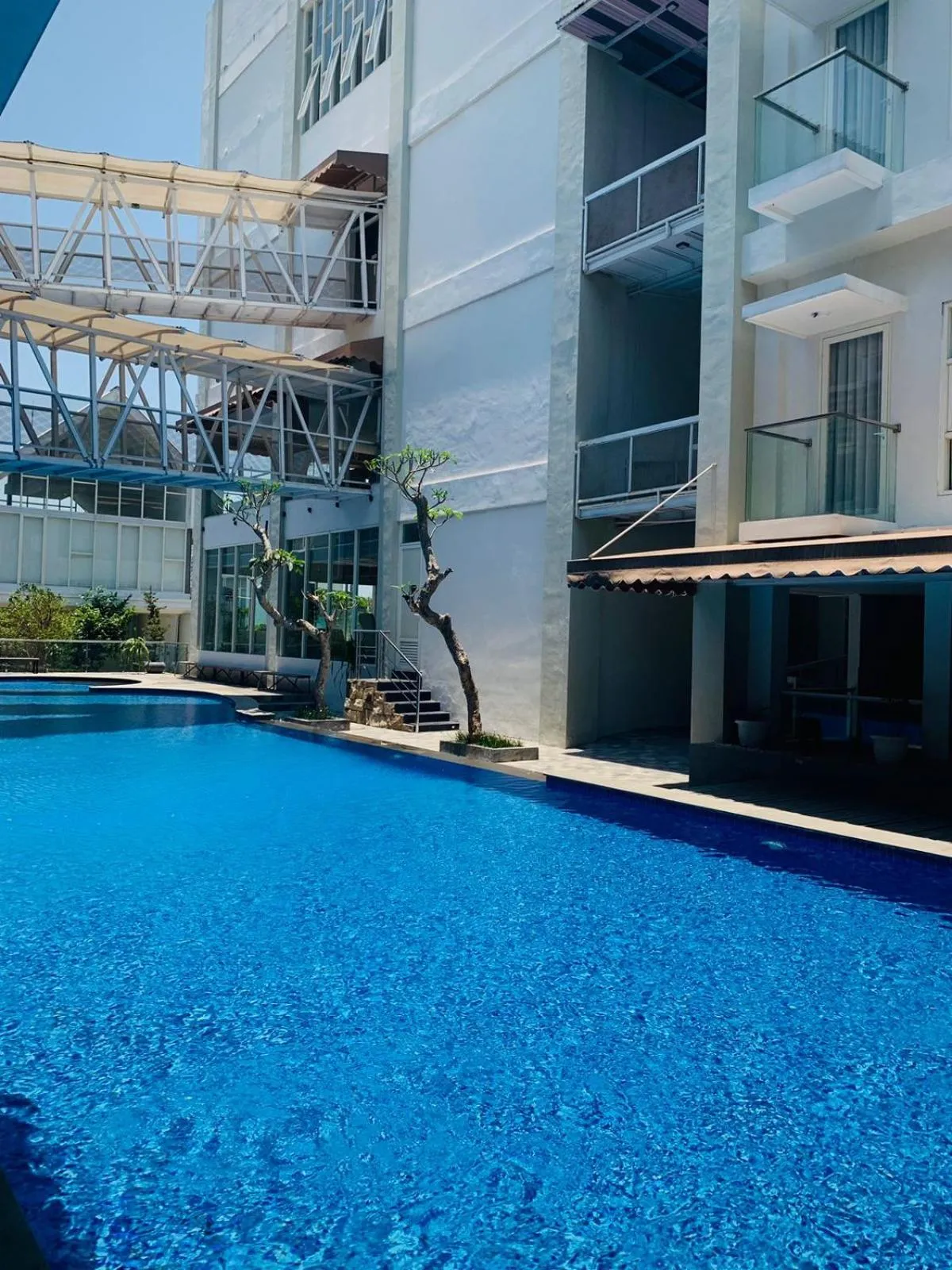 Swimming pool in Sinergi Hotel & Villa