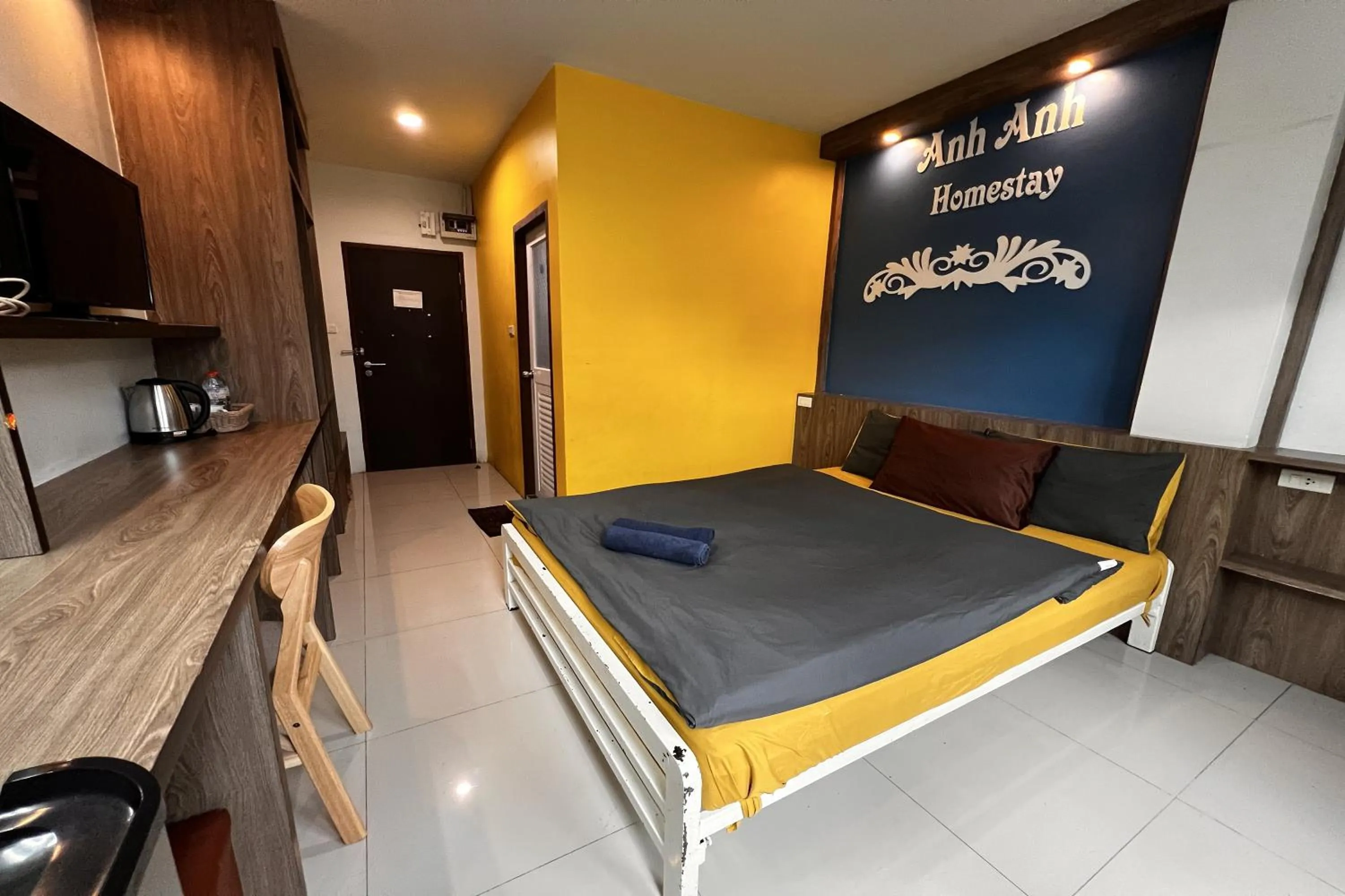 Photo of the whole room in Anh Anh Homestay