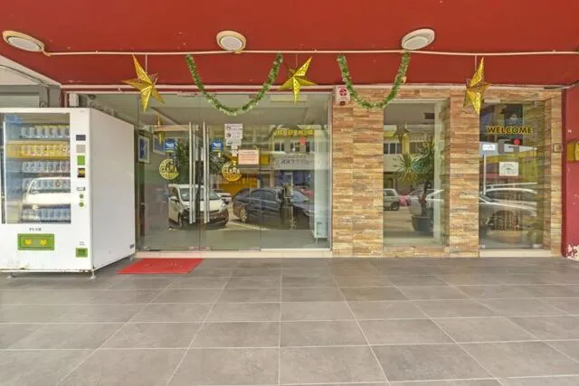 Facade/entrance in GOPENG INN