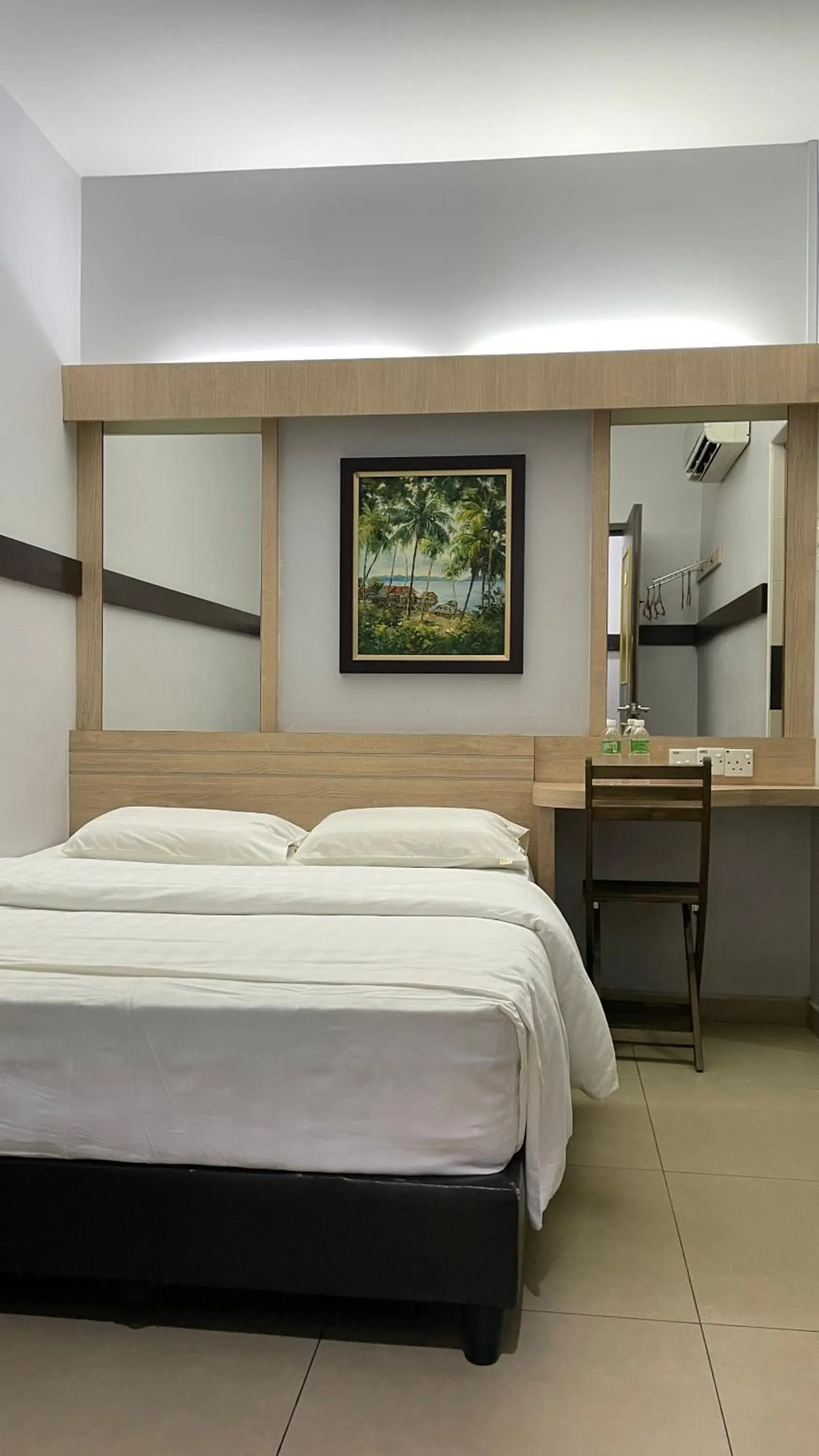 Bedroom, Bed in GOPENG INN