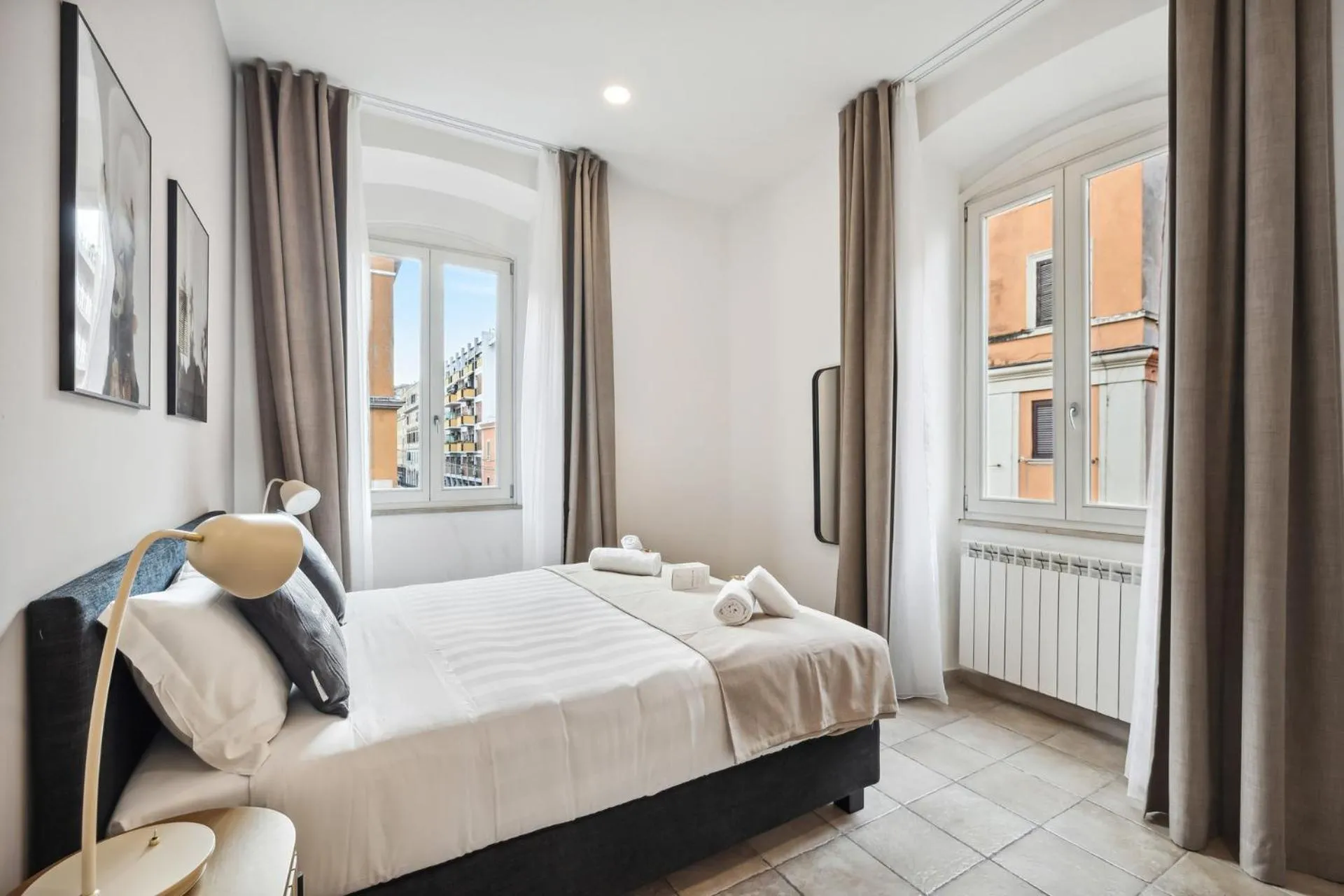 Bed in Limehome Rome via dei Reti