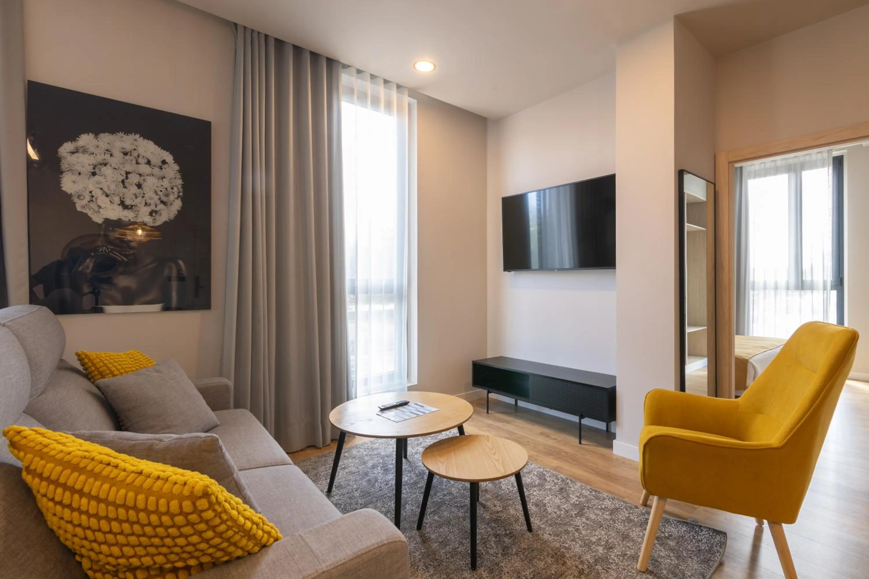 Communal lounge/ TV room in Dorm4You Arena 2