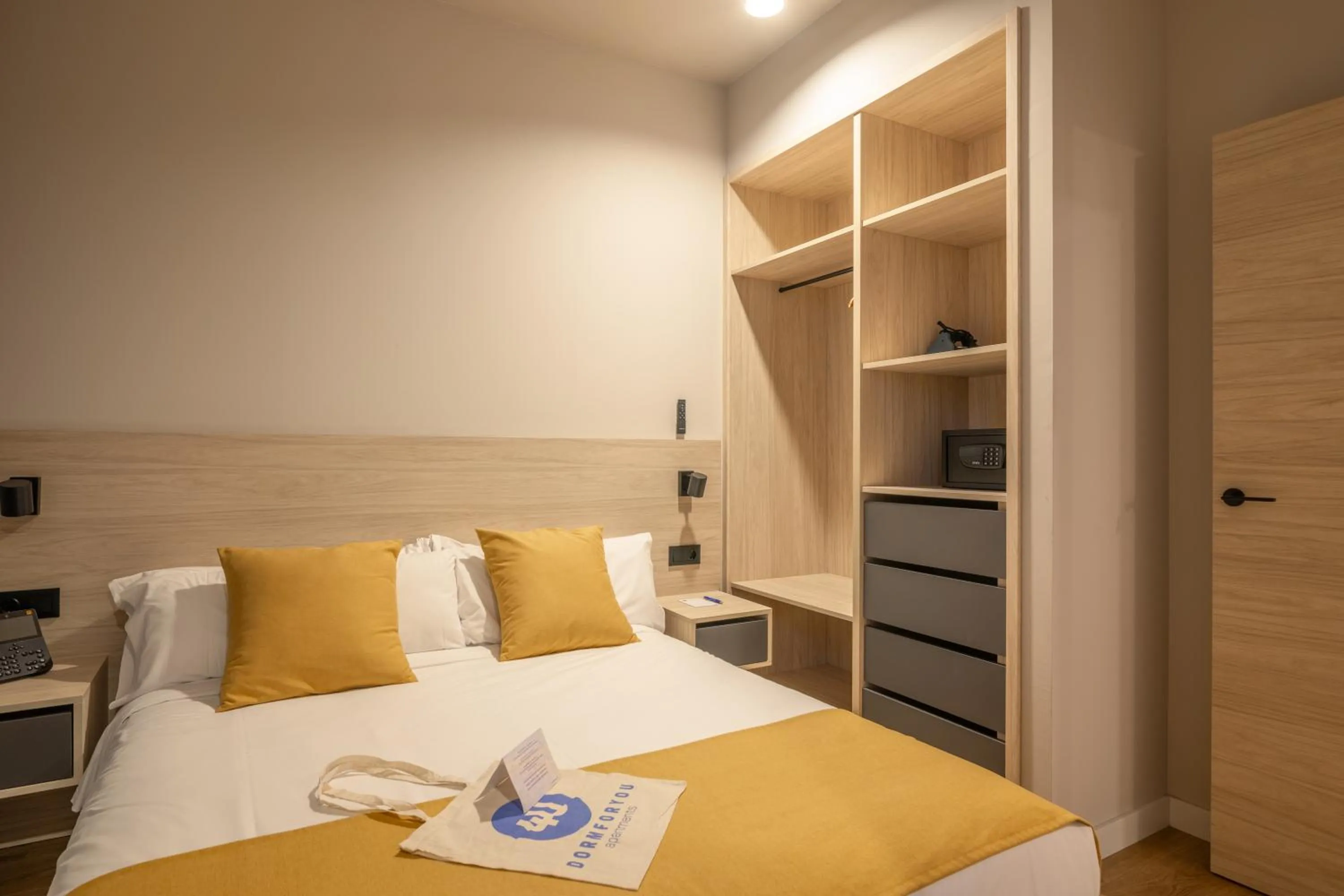 Bedroom, Bed in Dorm4You Arena 2