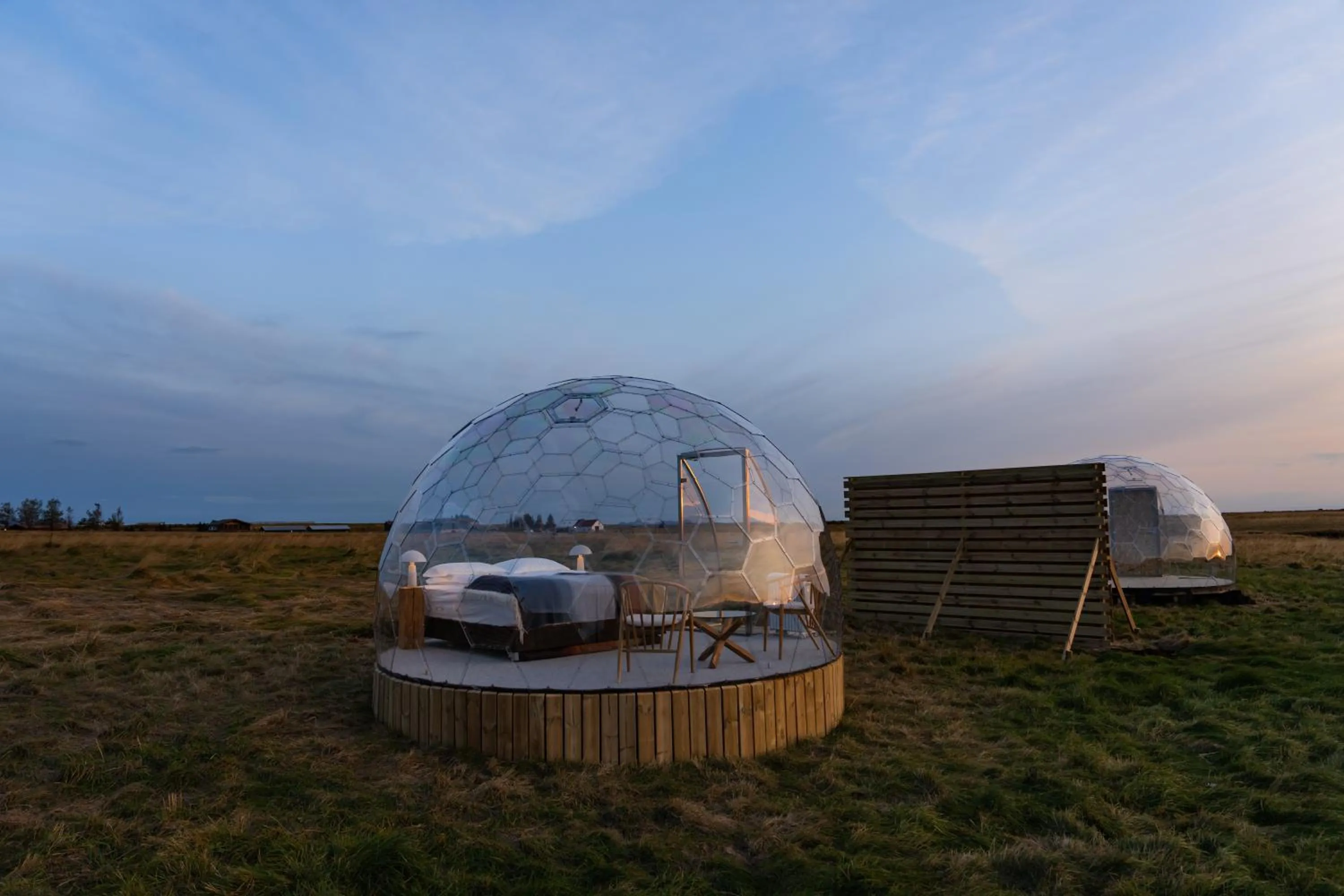 Day in Aurora Igloo South